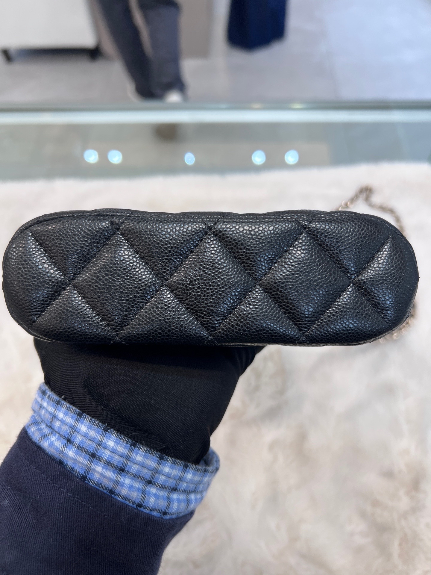 【預訂貨品】Full set👜芯片款 Chanel黑金荔枝牛皮mini貝殼包 