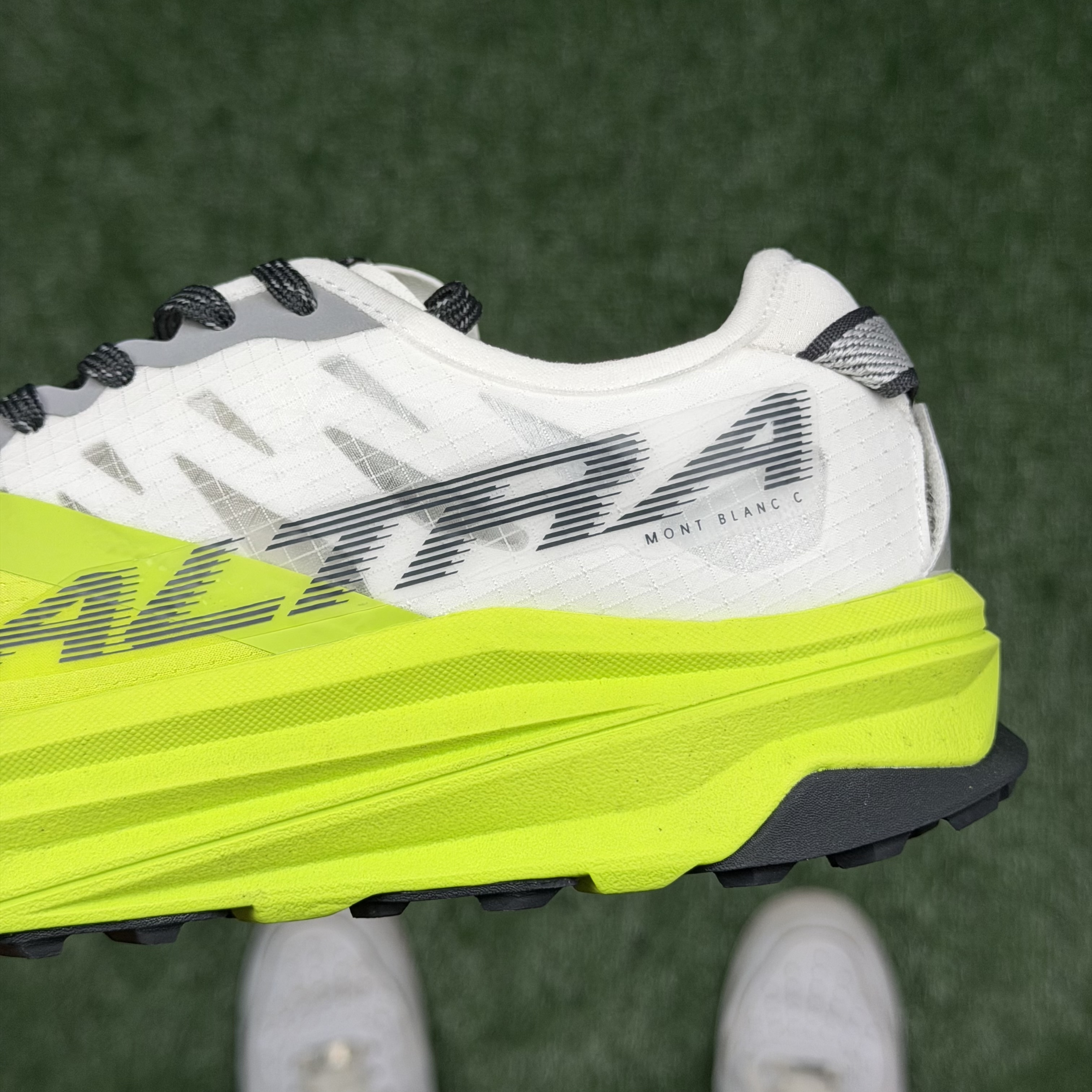 Altra Mont Blanc Carbon