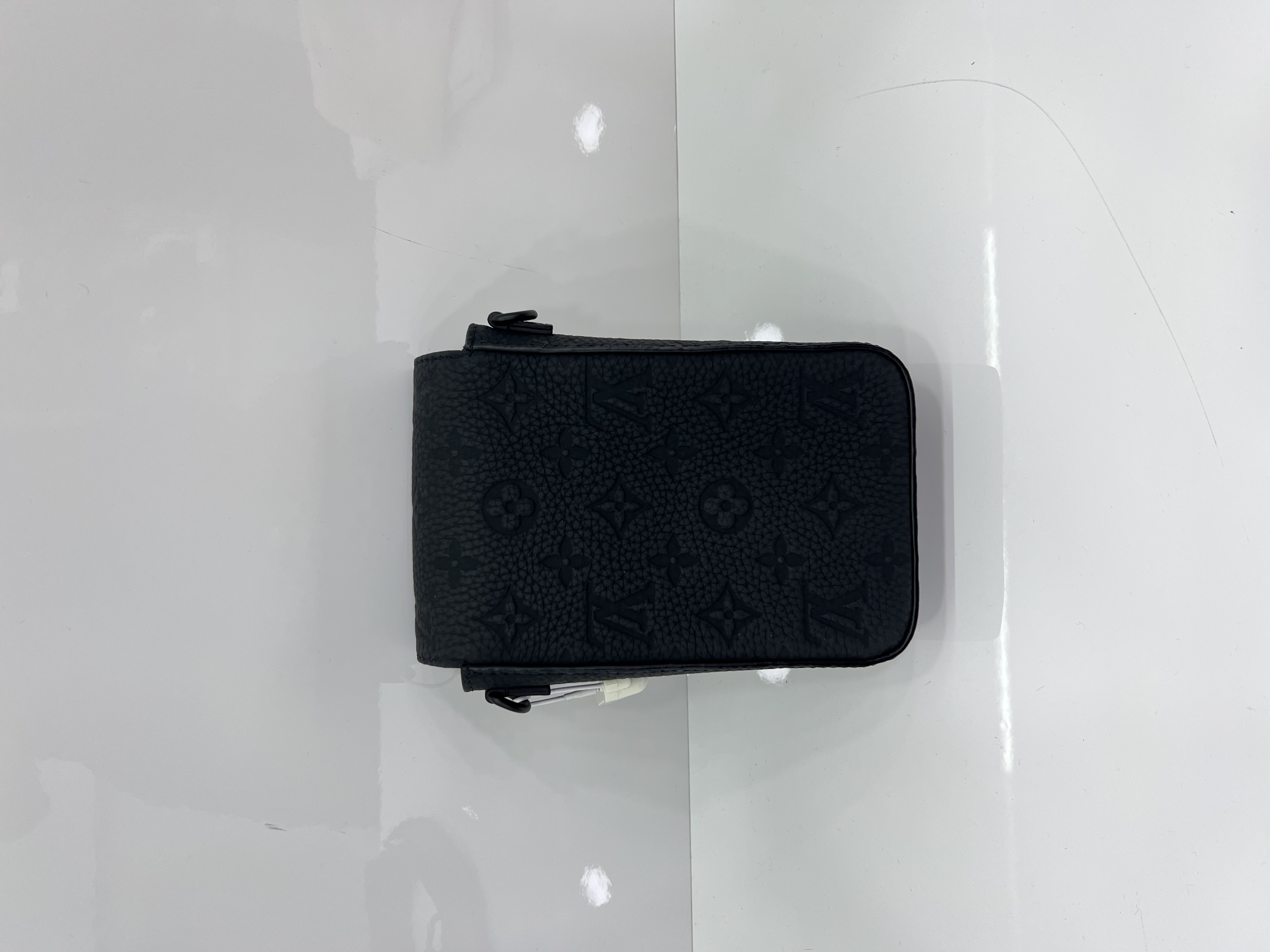 直播貨品 |  [1個-$100 2個-$300］EE26