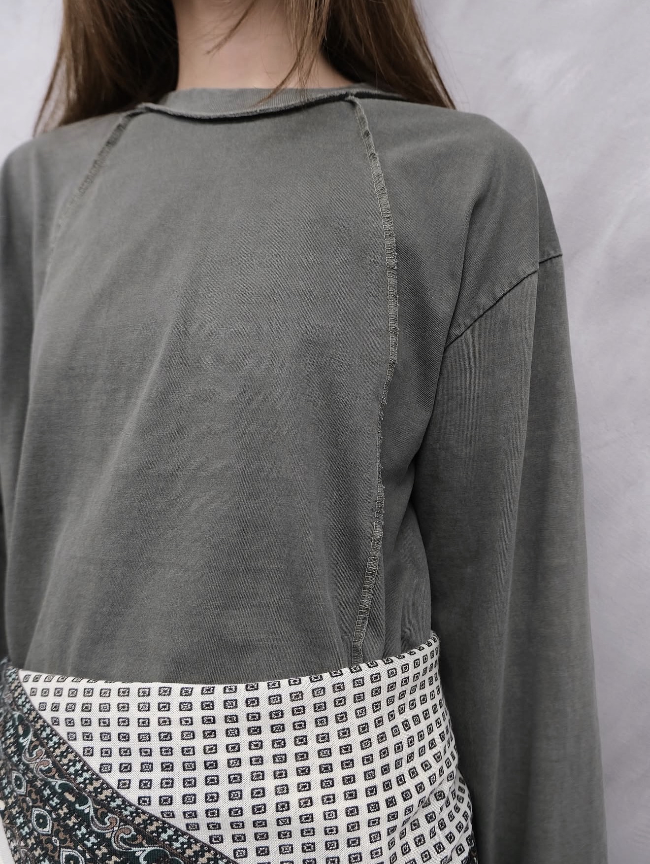 (Unisex)Washed Curved-Seam Long Sleeve Top #top31
