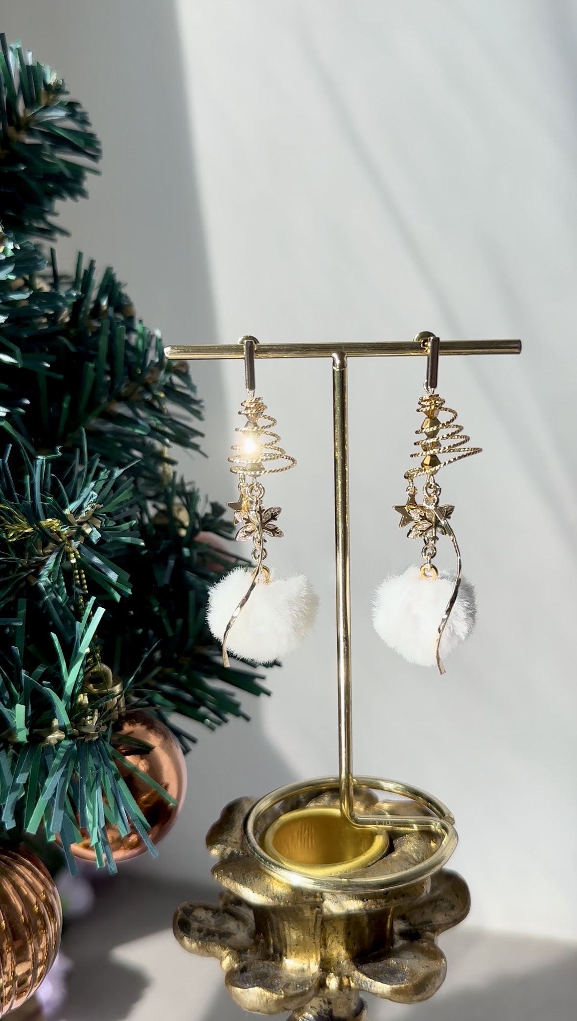 雪花毛球耳環❄️