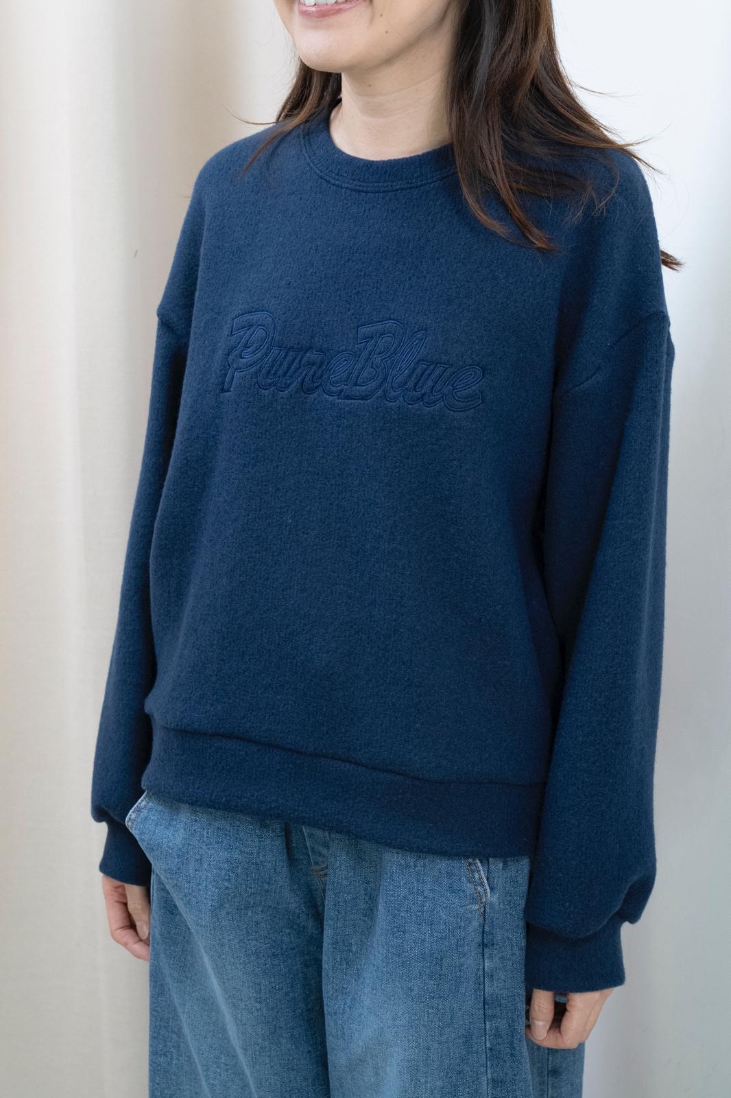 可機洗免燙軟糯文字上衣（深藍色）