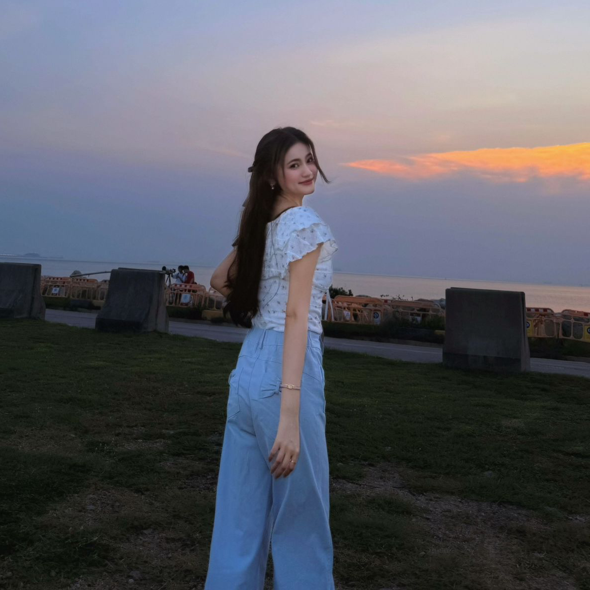 #HANNA-made# Floret Cascade Ruffle Top