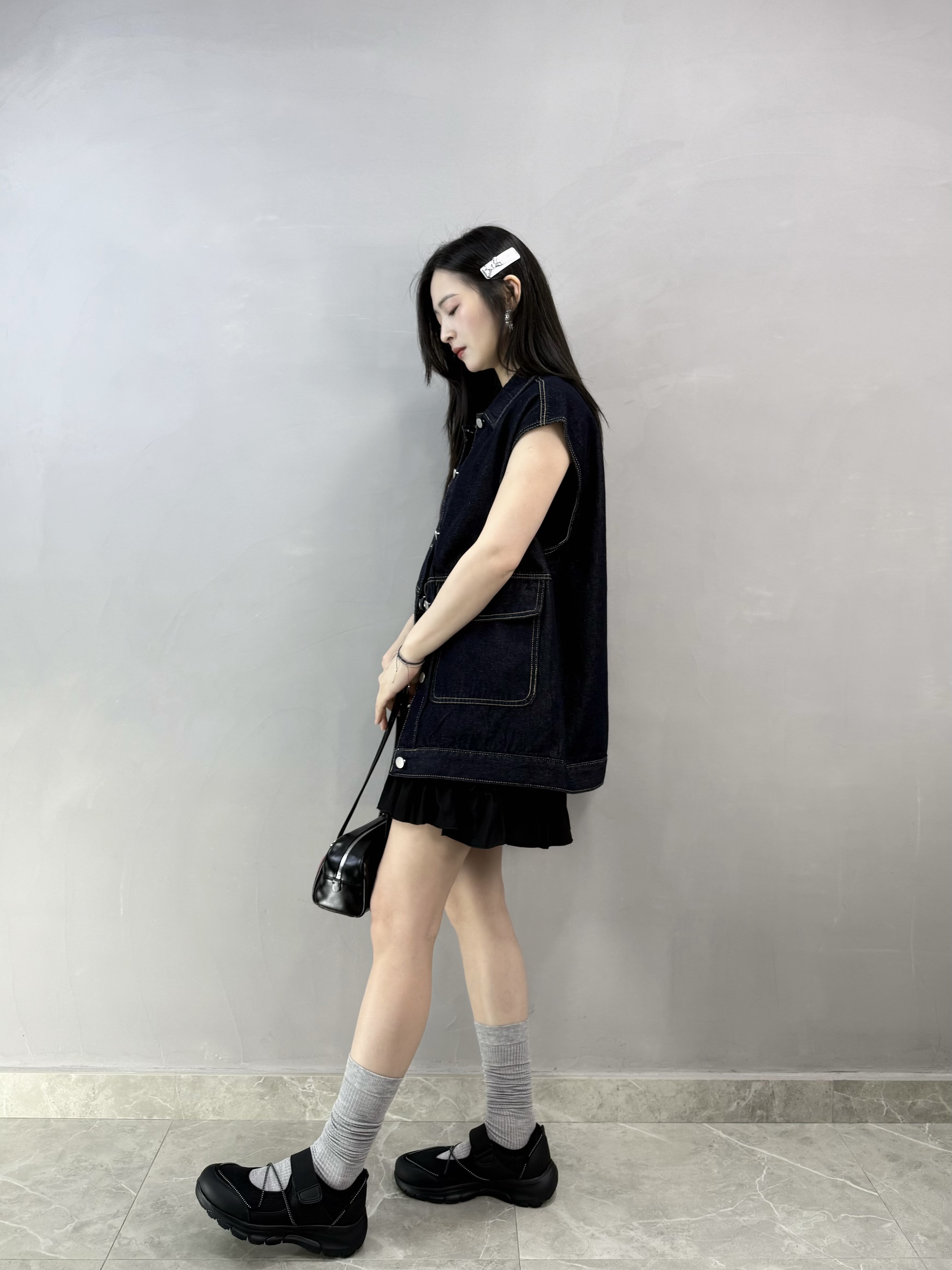 K62 皮牌原色牛仔背心褸