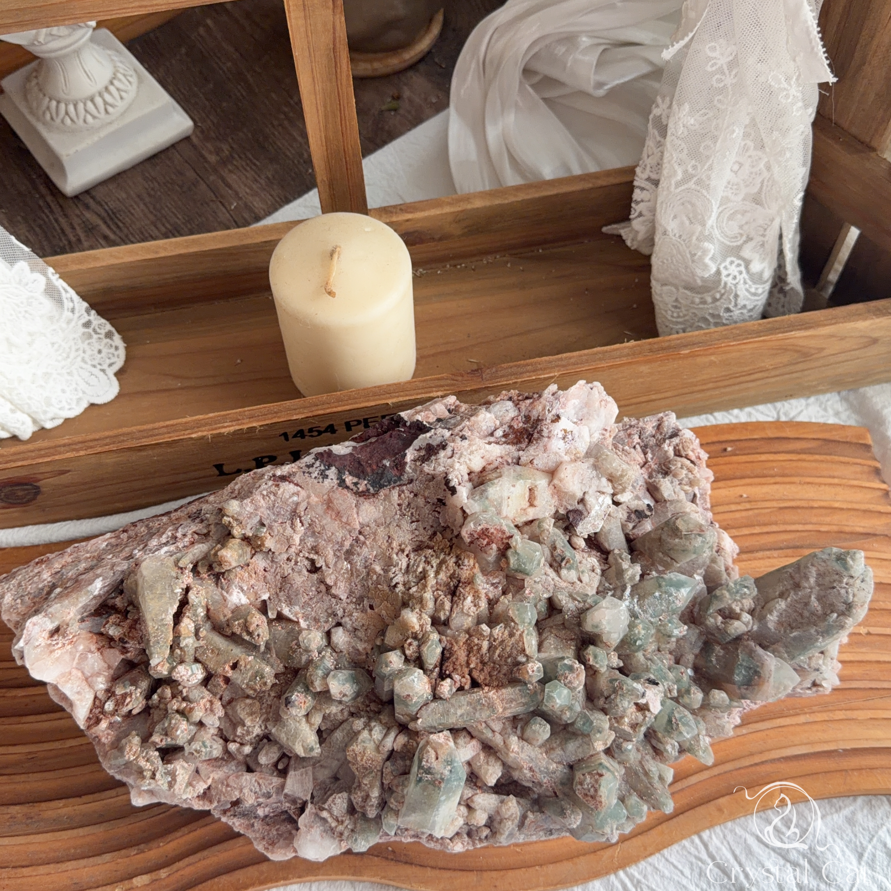 天然綠幽靈晶簇