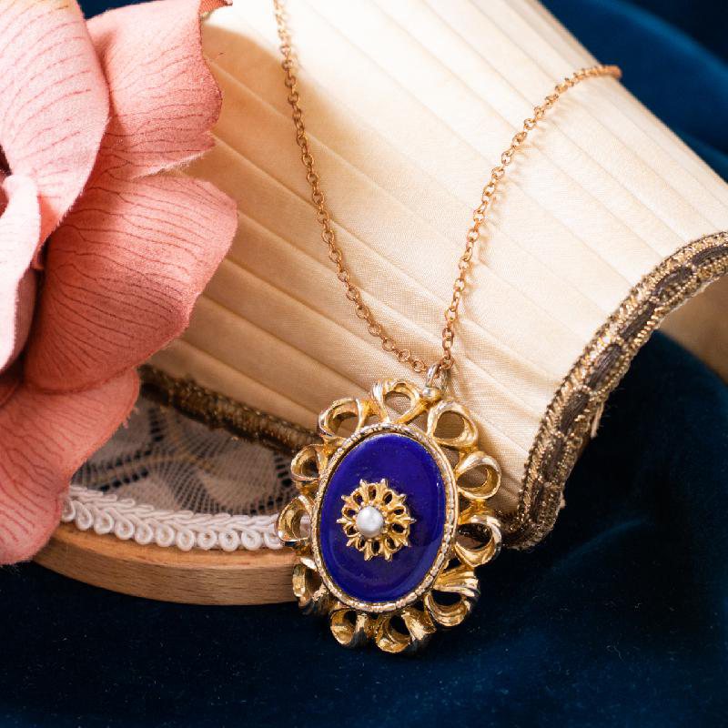 British Victorian Revival Blue Enamel and Faux Pearl Necklace (AC154)