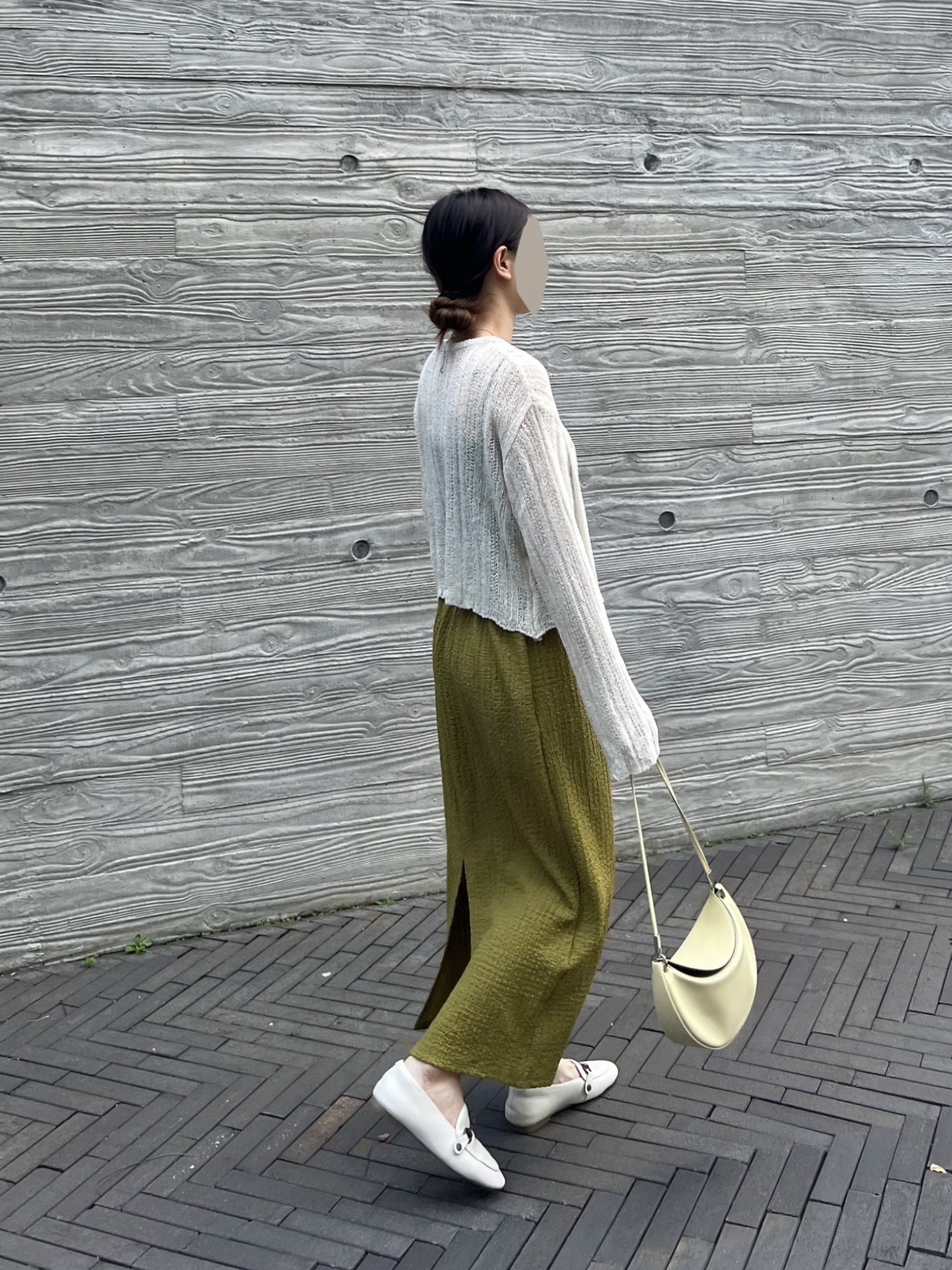 免熨後開叉長裙 現貨