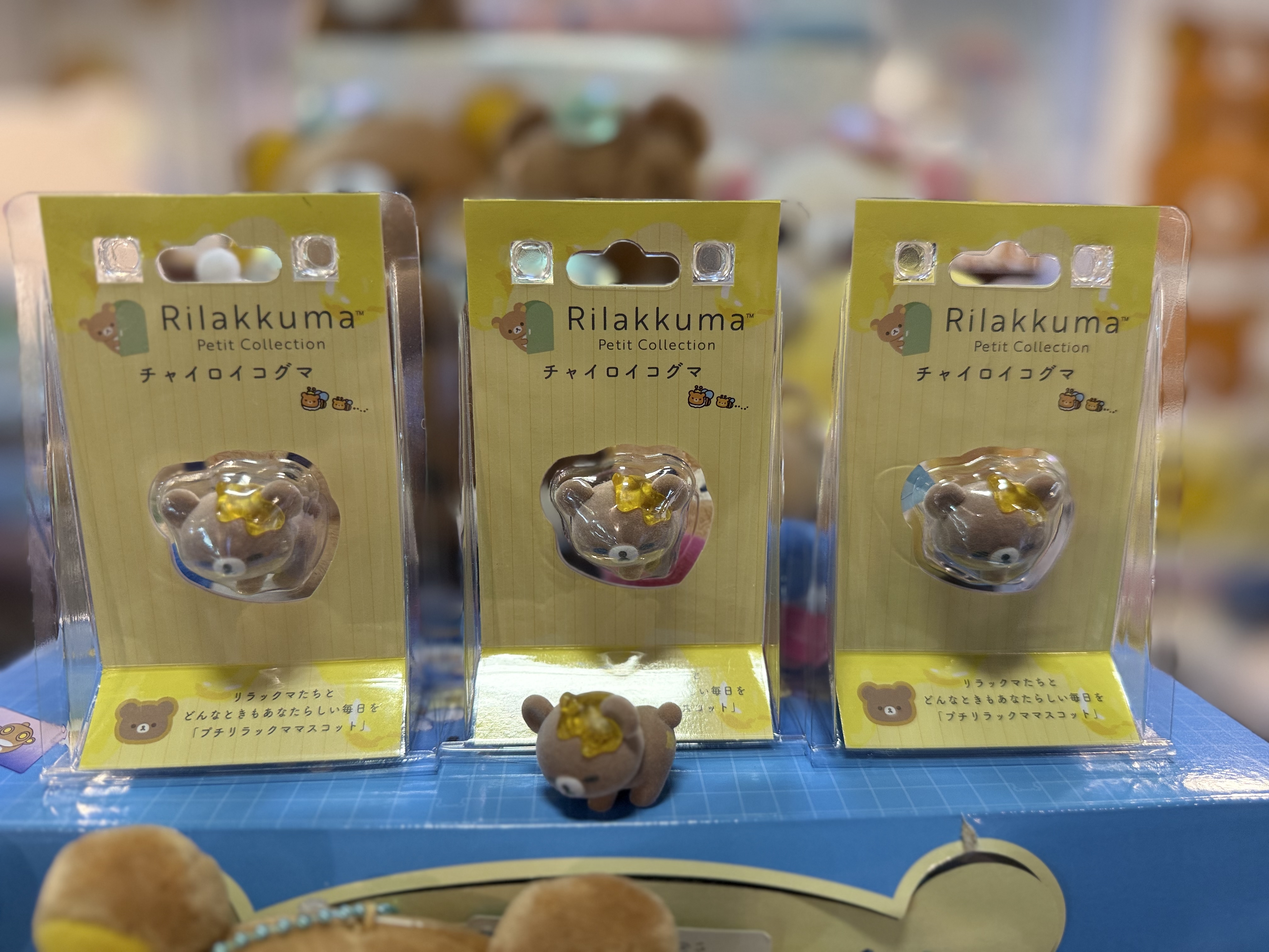 《現貨》全新日本專店限定 PVC製蜂蜜小熊擺設公仔