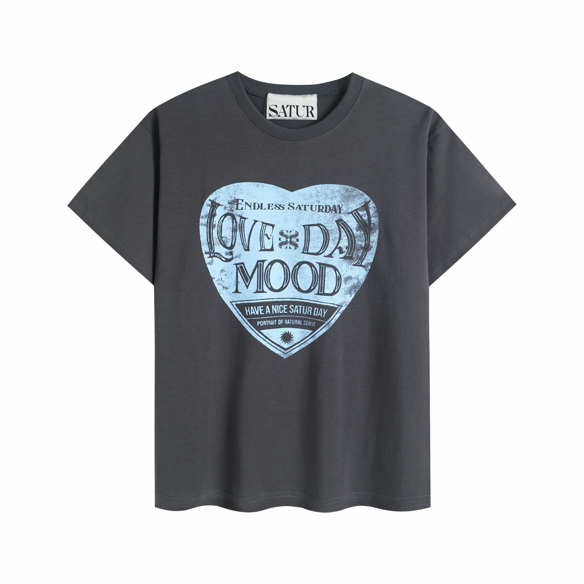 $95件。2件起$85件。韓國Satur復古愛心短袖