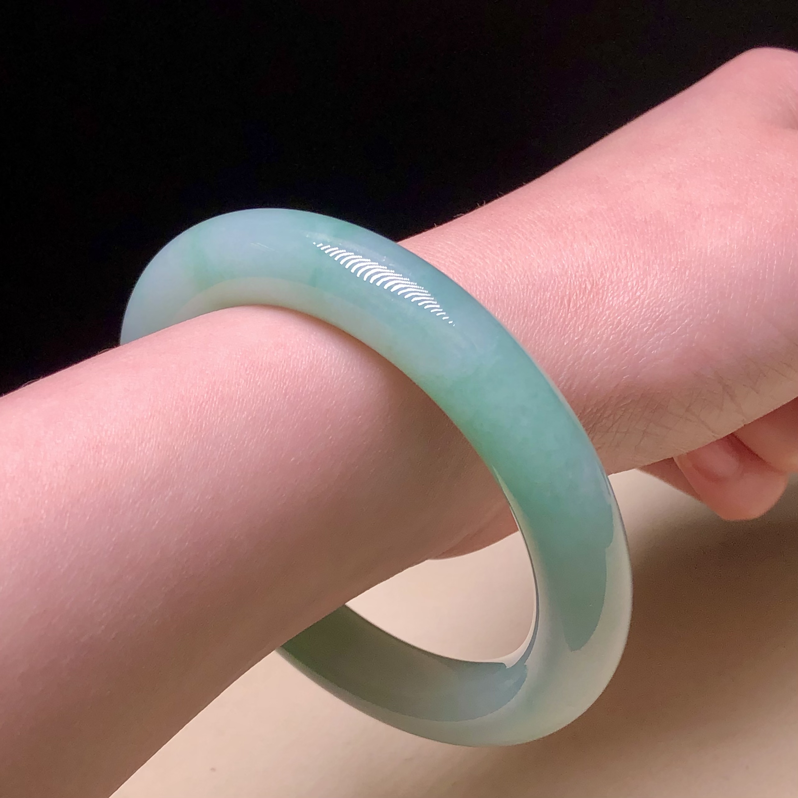 #C06305 🎁會卡湖水綠圓鐲56.6mm 