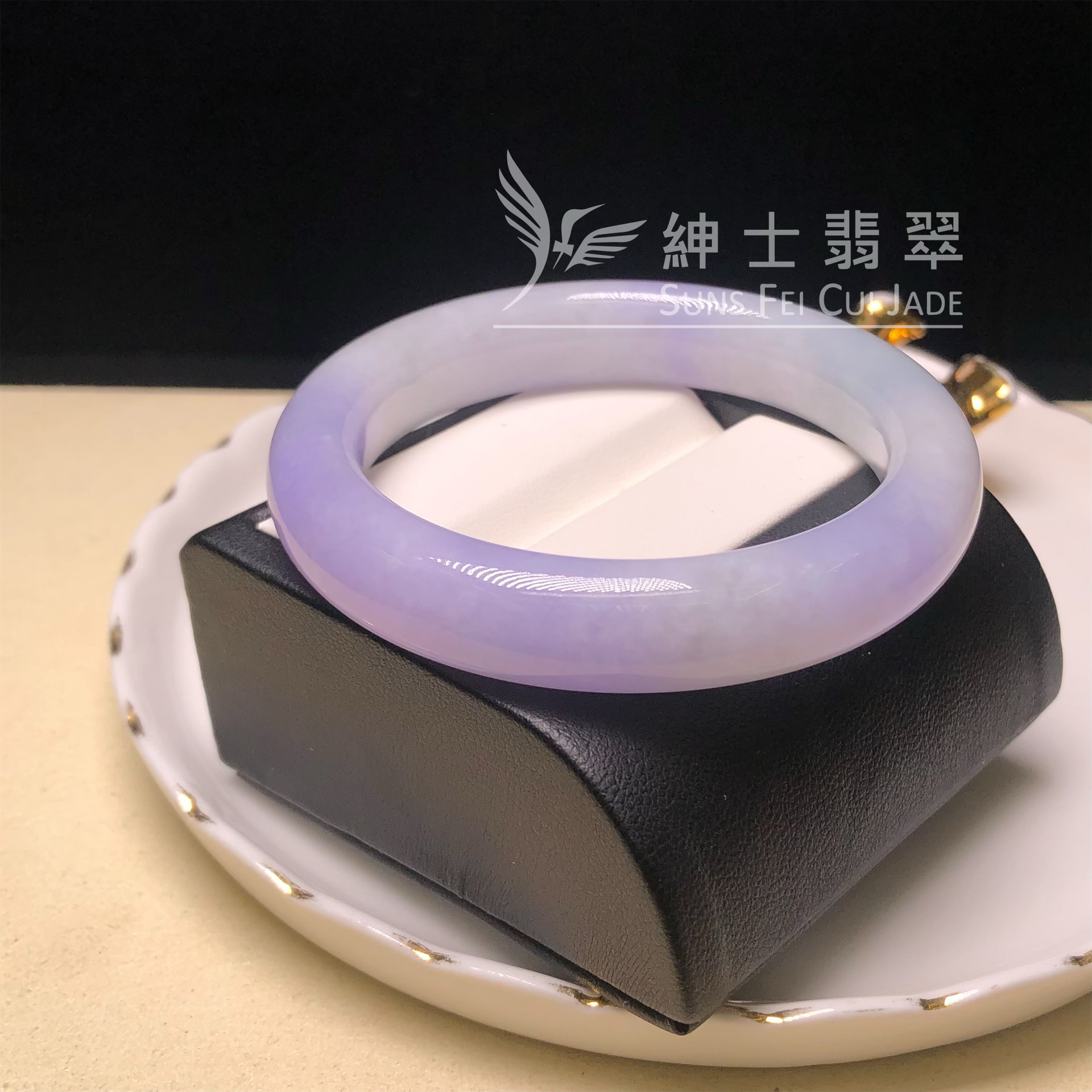 C05561 會卡茄紫春彩福鐲49.6mm