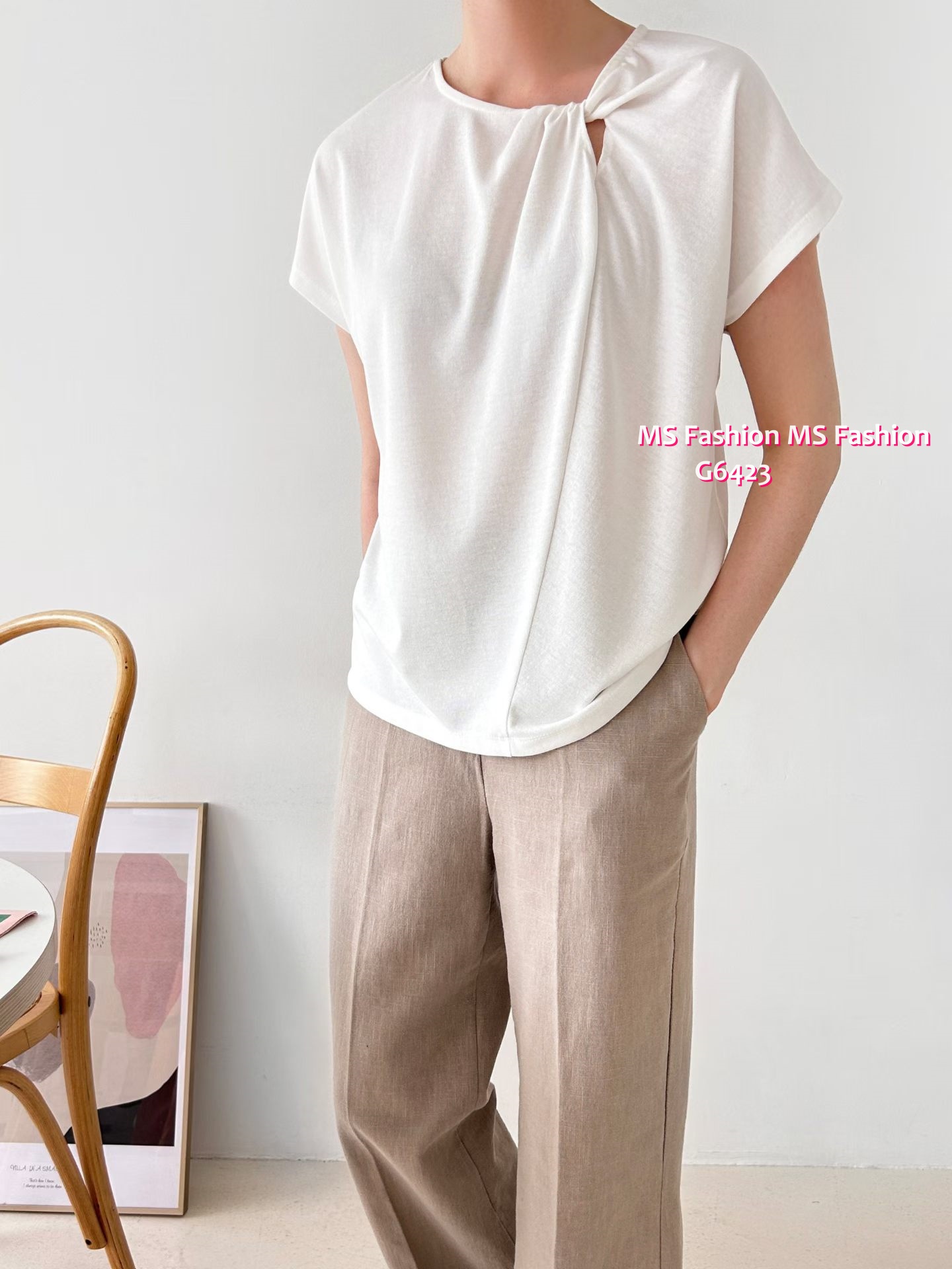 G6423 簡約扭結top