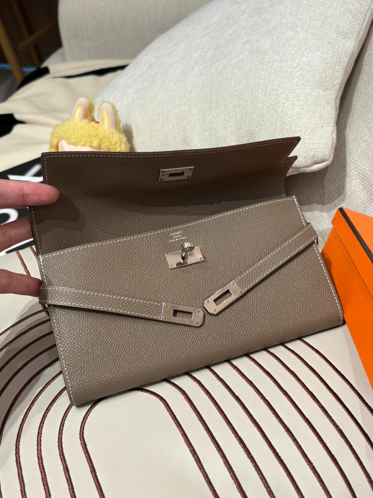 Hermes Kelly wallet STAMP D 大象灰 100%Authentic, 98%New ✅收據✅Box