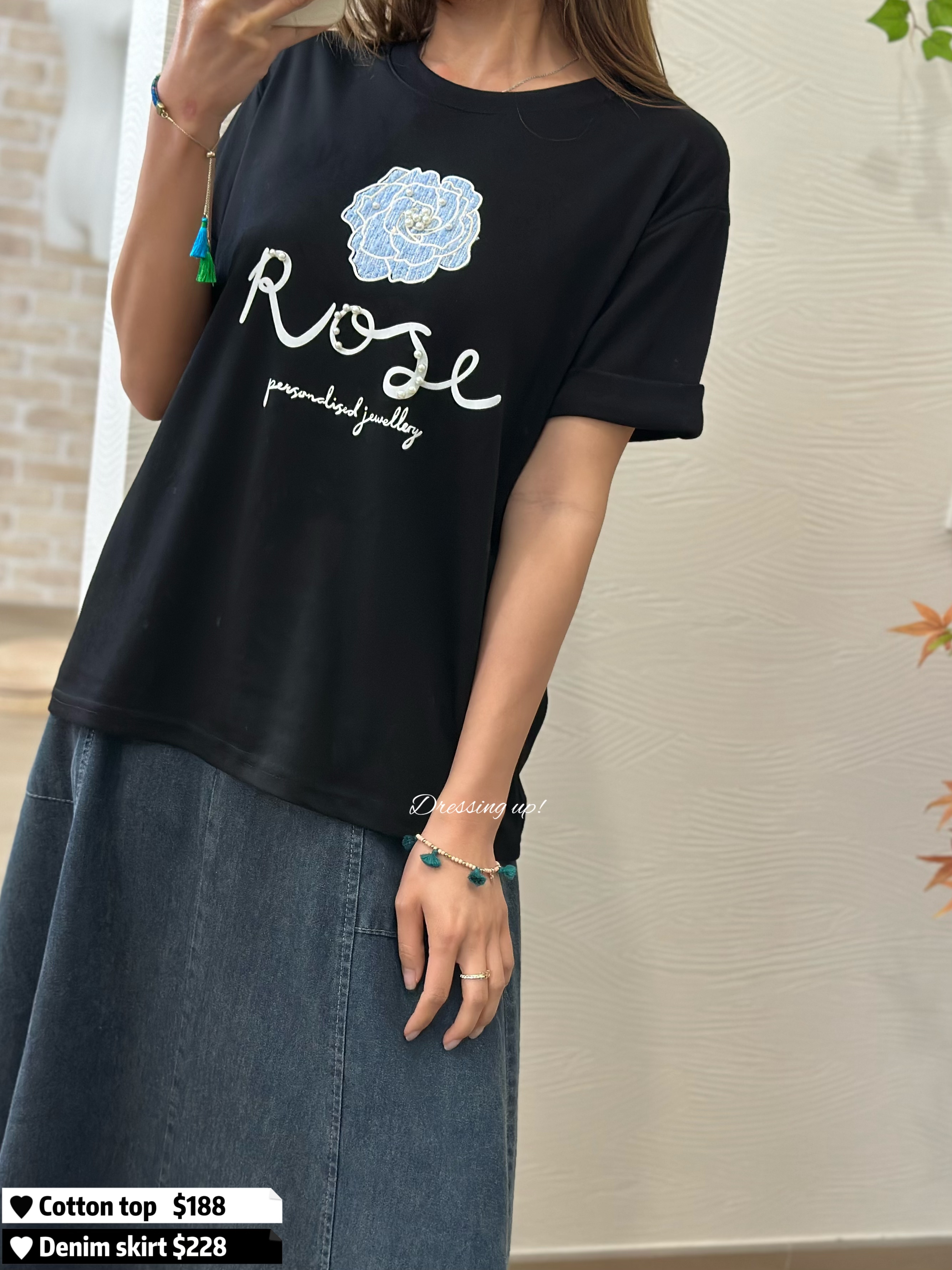  限量山茶花｜黑色軟棉上衣