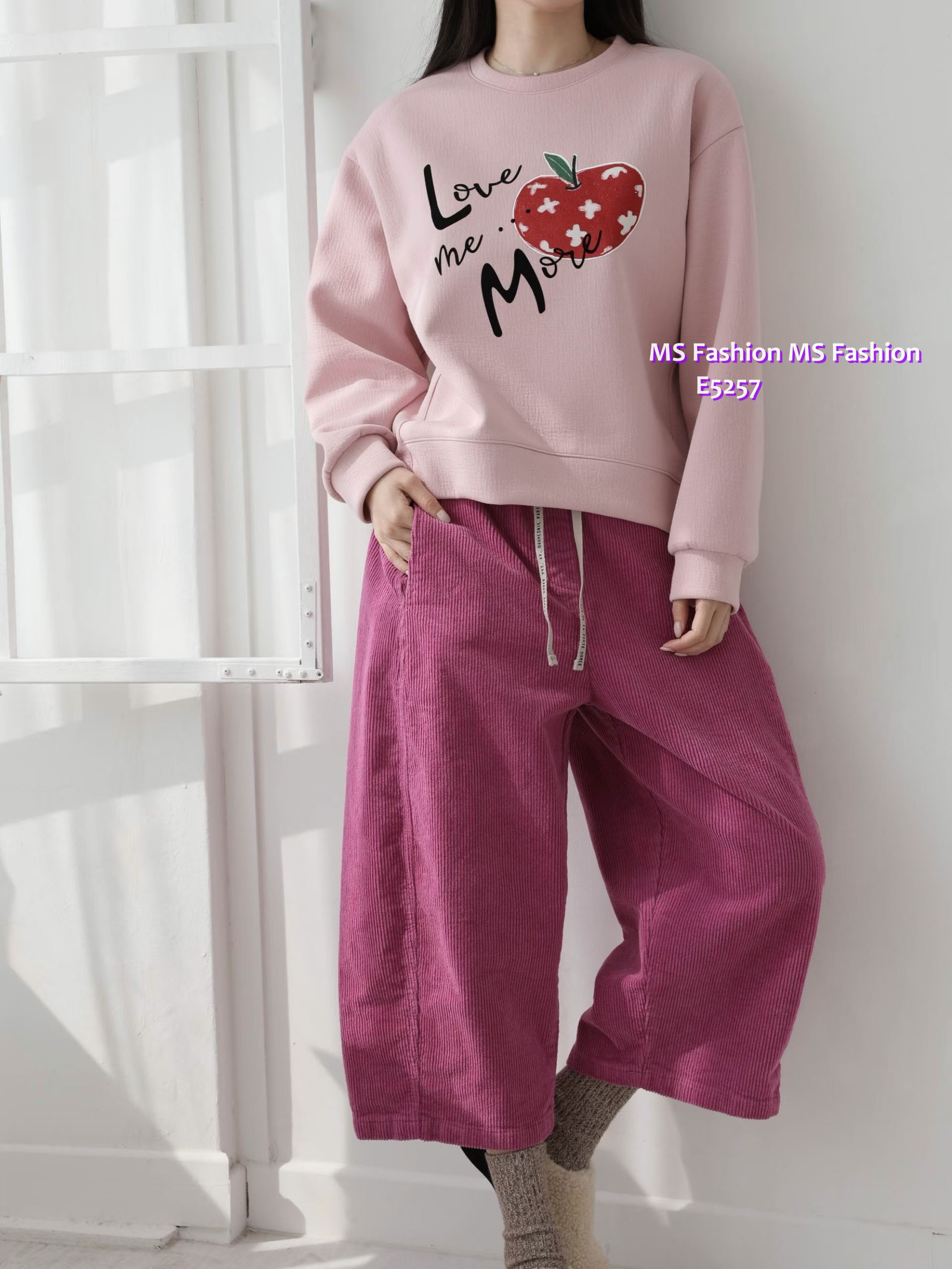 E5257 靚色靚print top