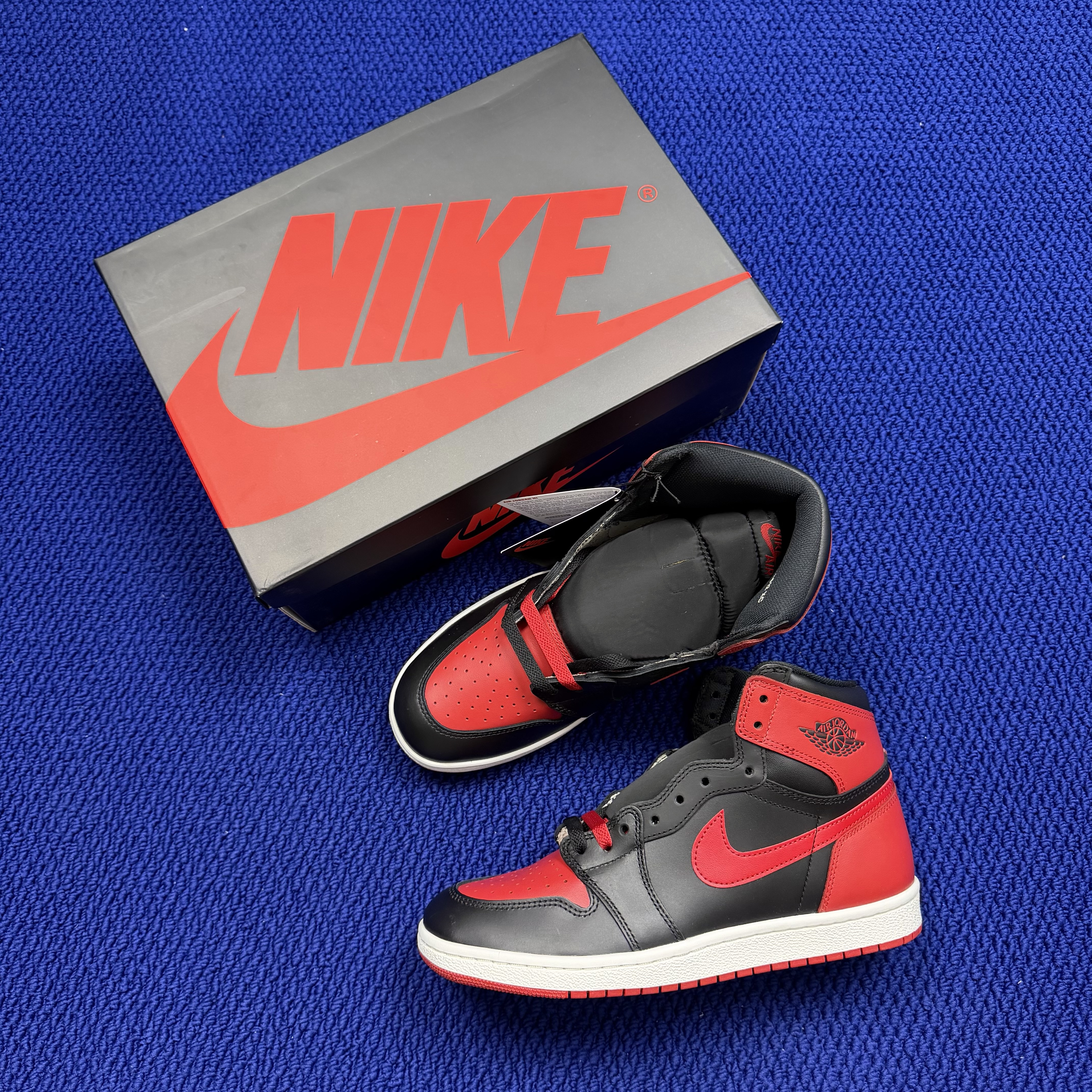 Nike Air Jordan 1 High 85 "Bred" HV6674-067