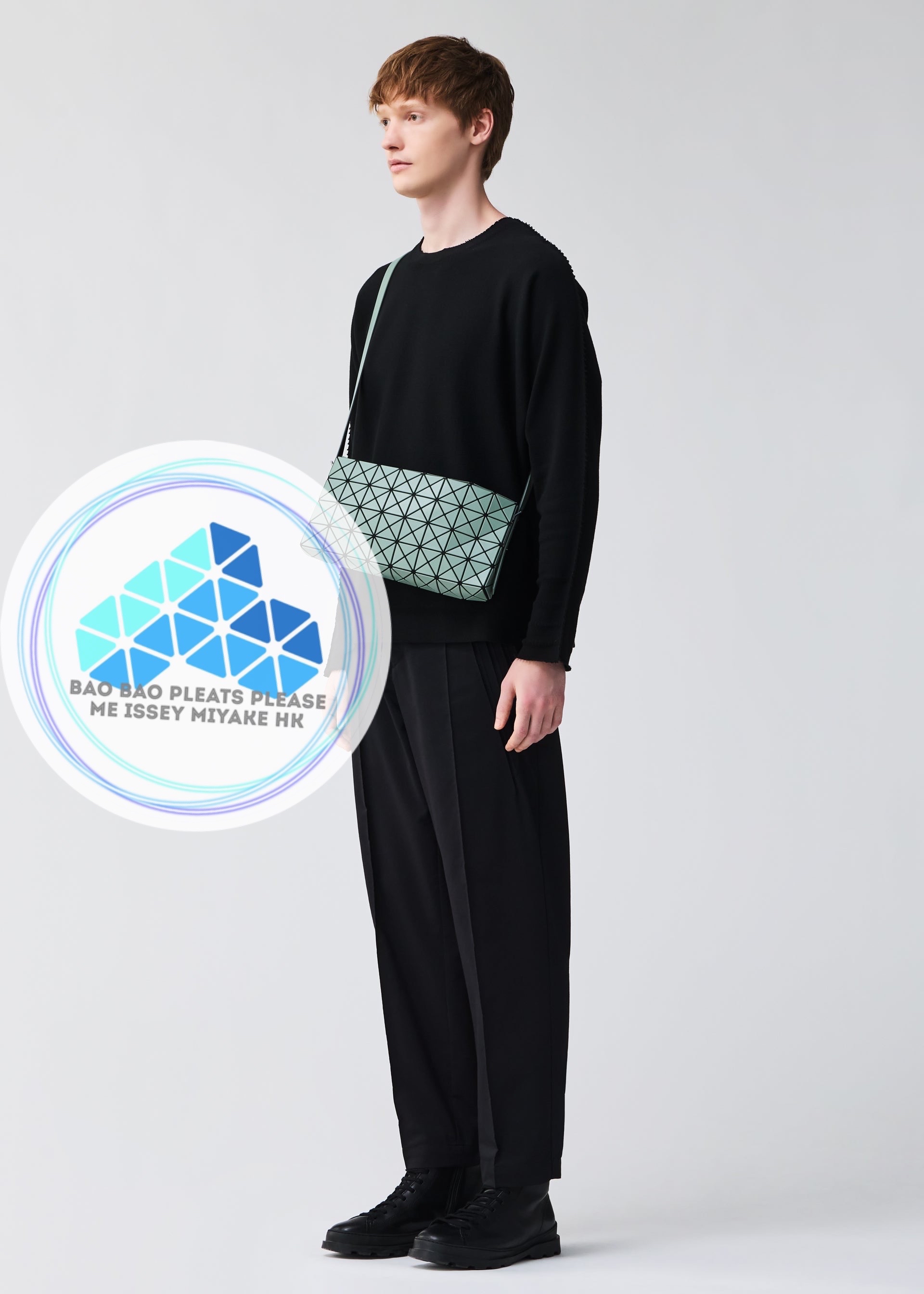 BAO BAO 啞皮立體方箱型斜孭袋OBLONG 4x8 Crossbody bag L size