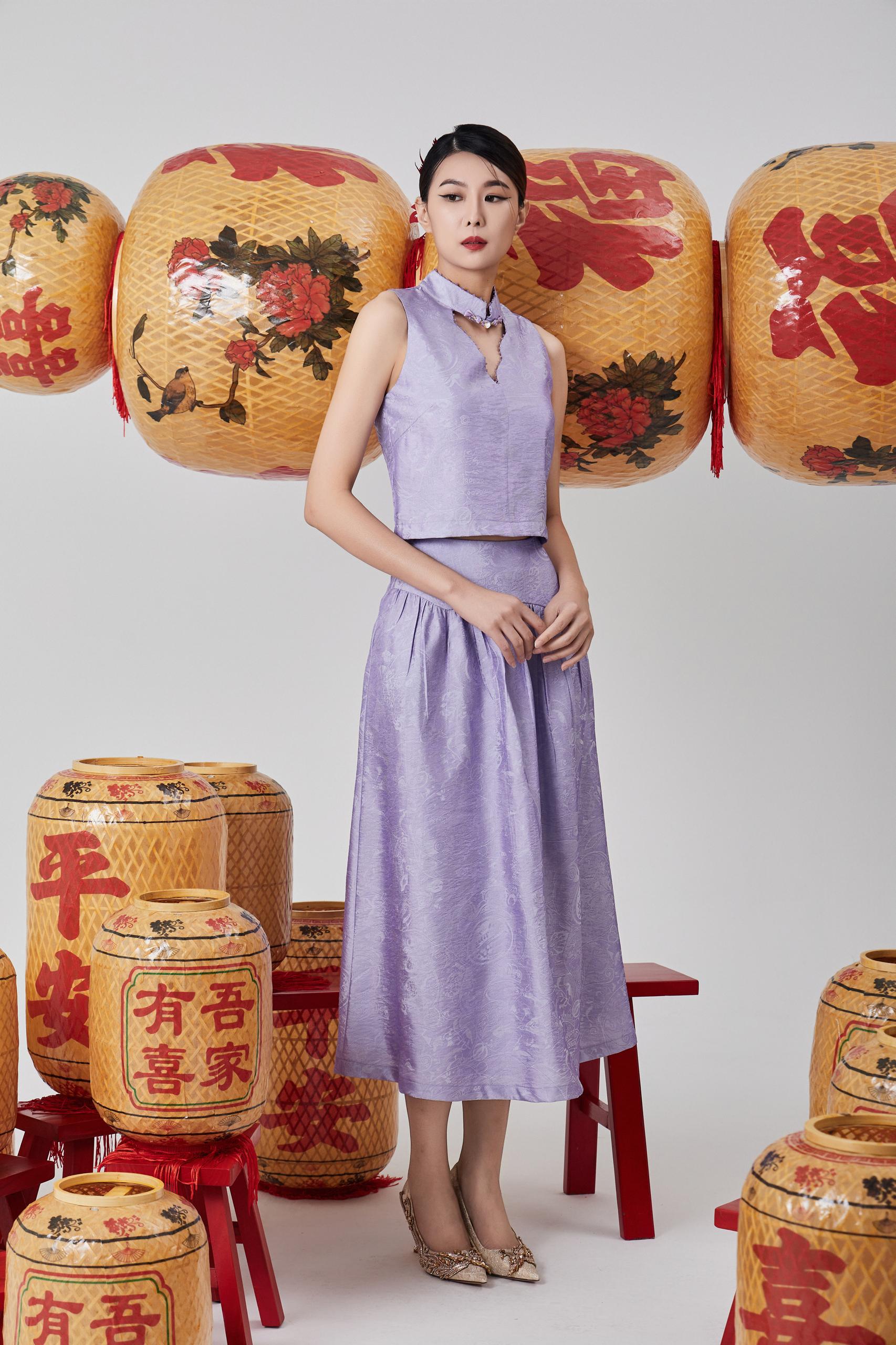 独家胸前绣珠旗袍上衣 2607