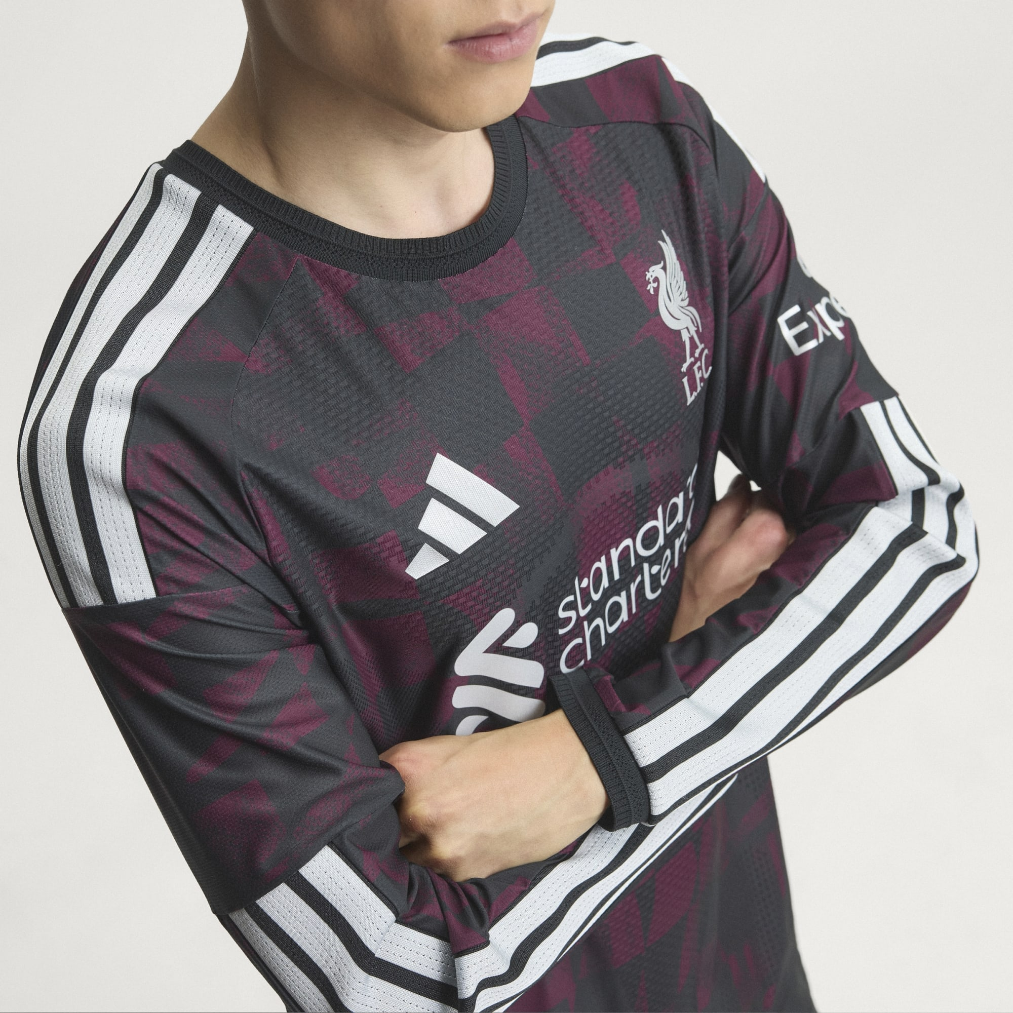 🚩Kop的旗海震撼 Adidas Liverpool 利物浦 2026-27 三客長袖球迷版球衣 (可加印字章) KB8283