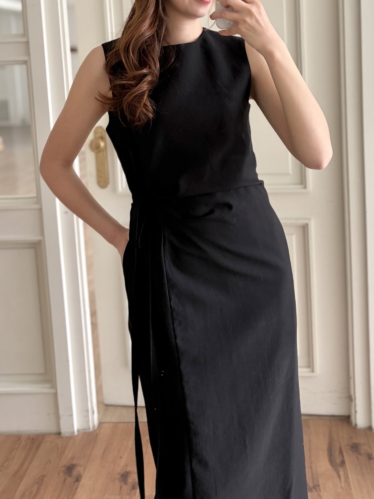 Gathered Waist Tie Dress (Black)