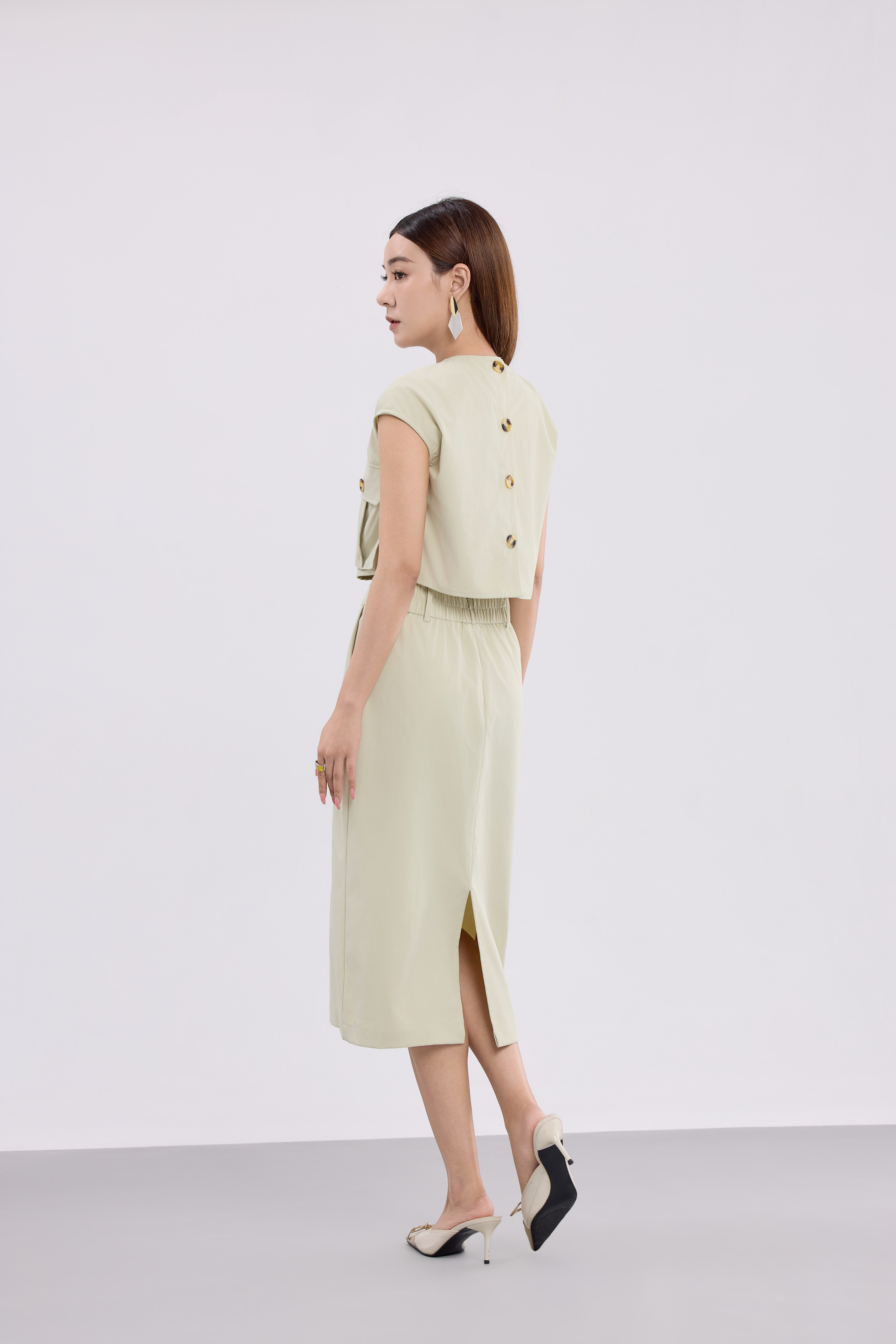 14241338 Urban Muse Utility Dress