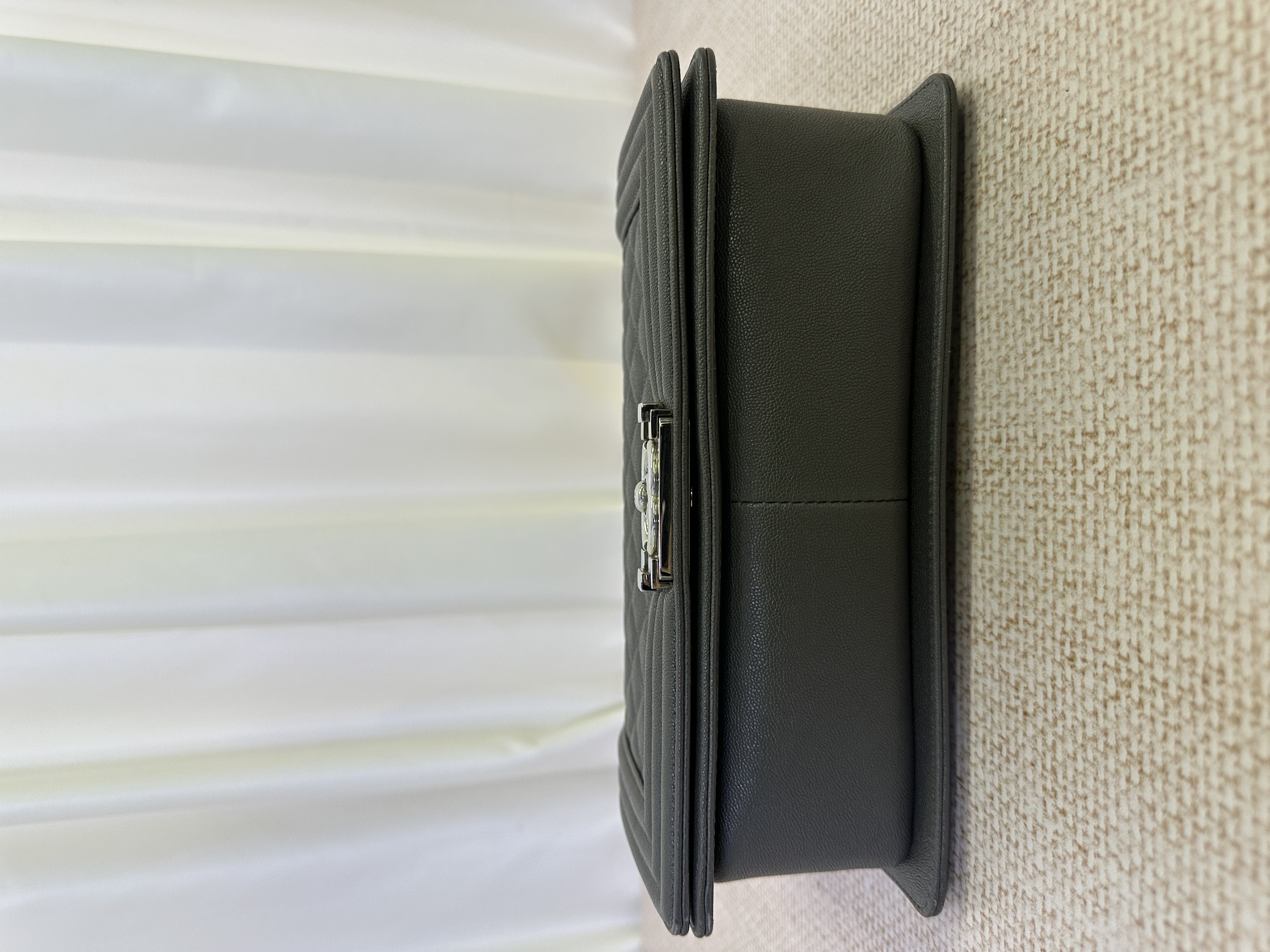 Pre-owned Chanel Boy / Product Code: 26030907