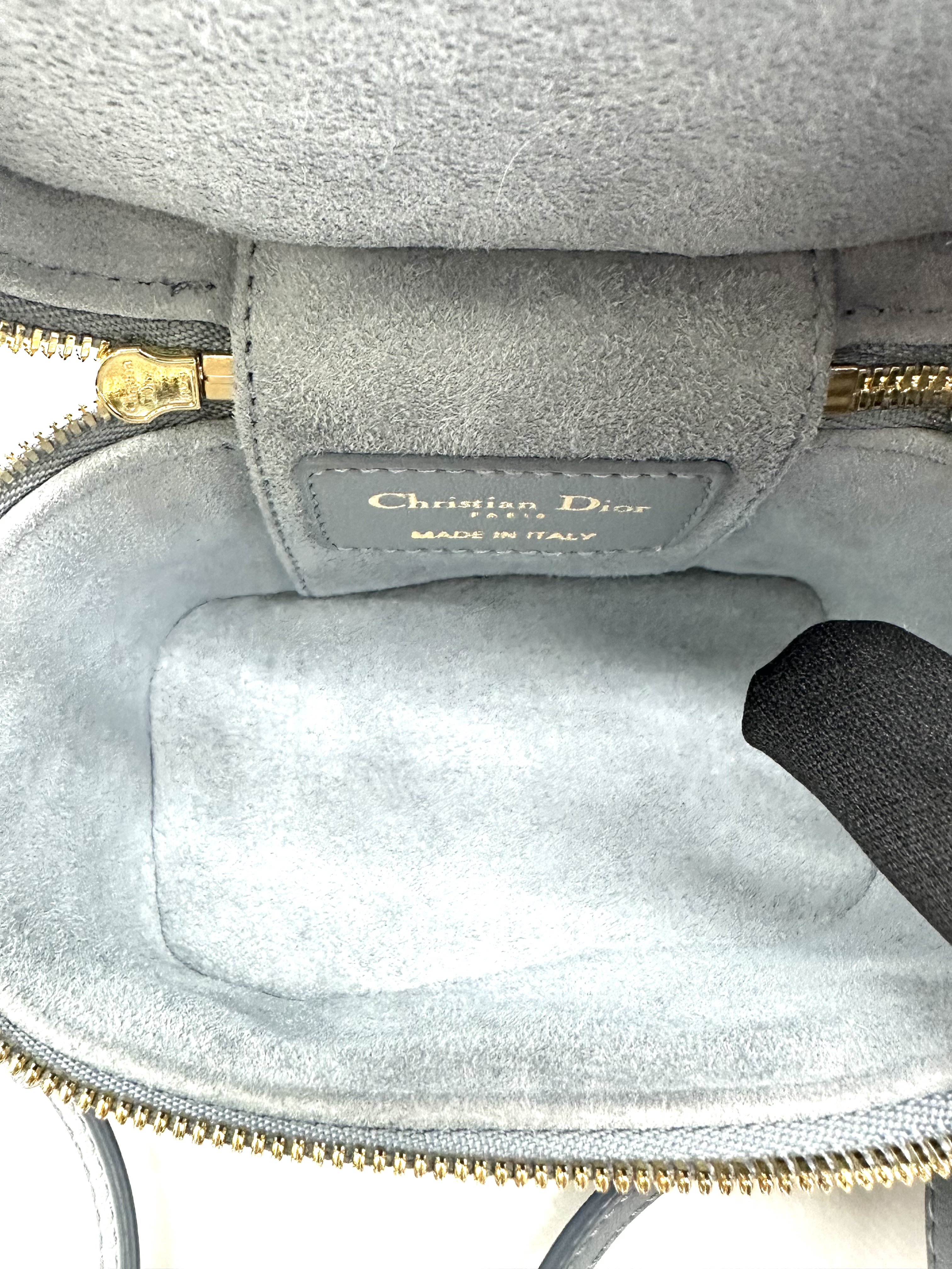 Pre-owned Dior Lady Dior Micro Vanity Case / Product Code: 26040404