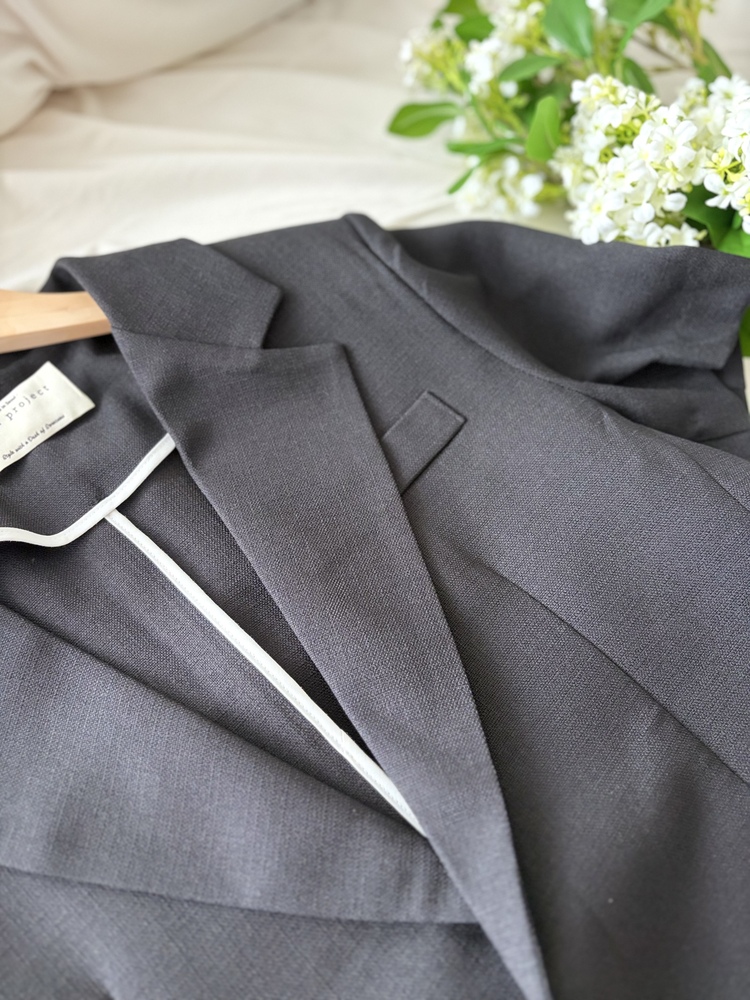 Claire Belted Blazer (Black)