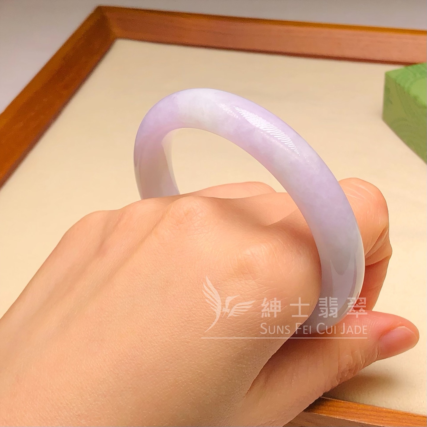 木那粉紅春彩福鐲53.6mm