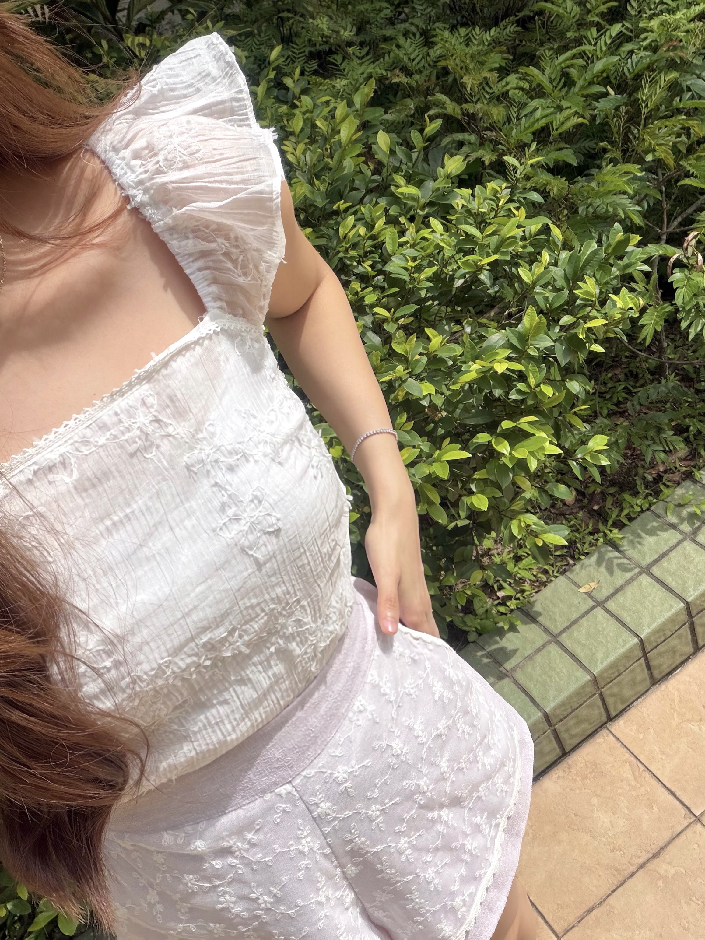 #HANNA-made# Whisper Ruffle Embroidered Blouse