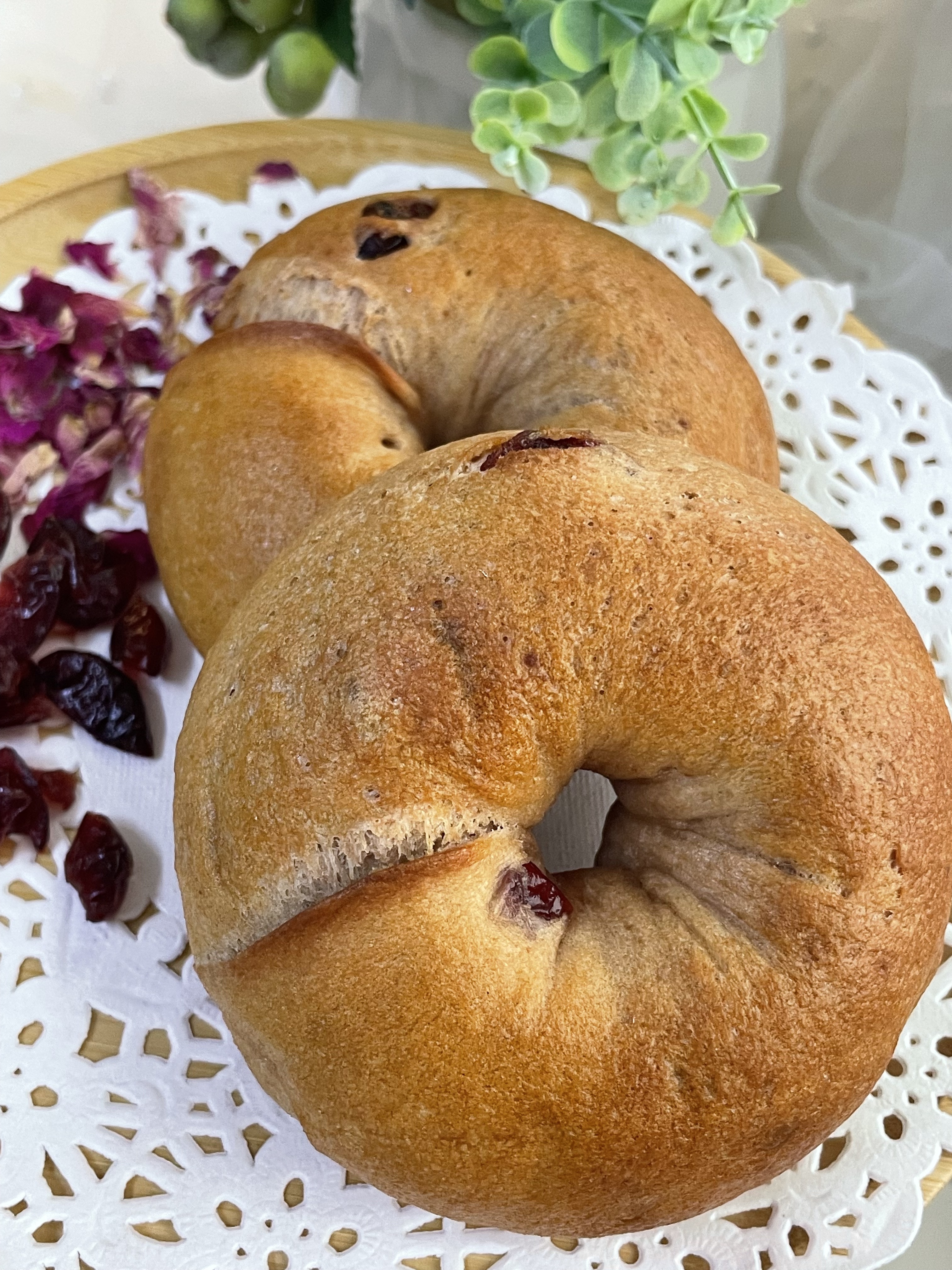 純素玫瑰蔓越莓大貝果 (100g)