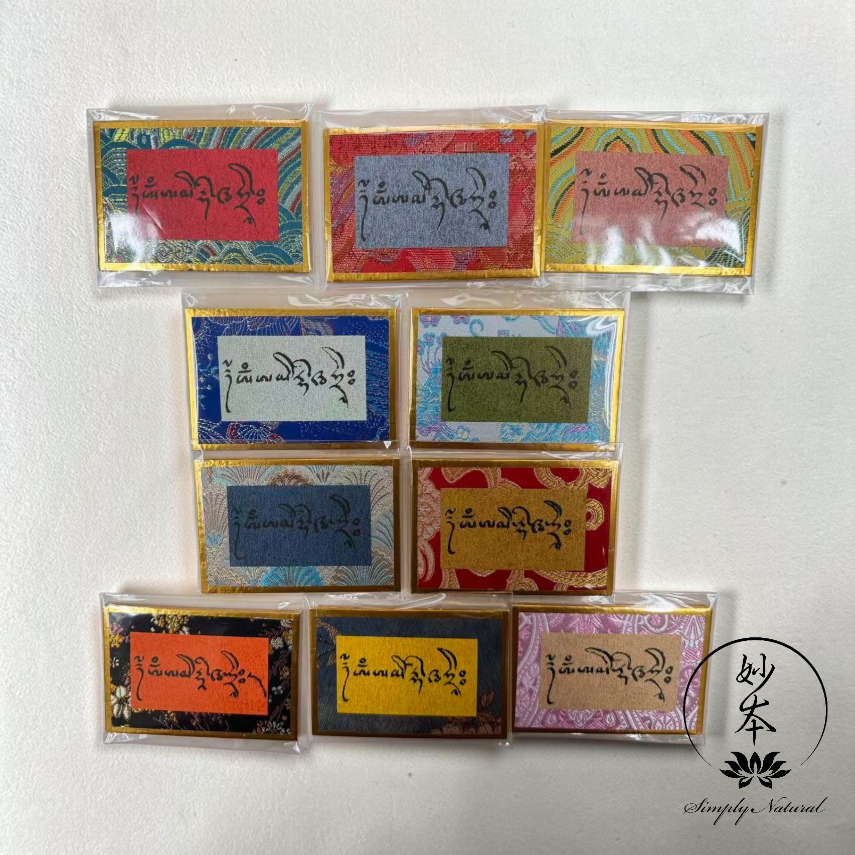義賣品：迷你阿彌陀佛喇嘛親筆咭（8.5cm*5.9cm）隨機顏色發貨