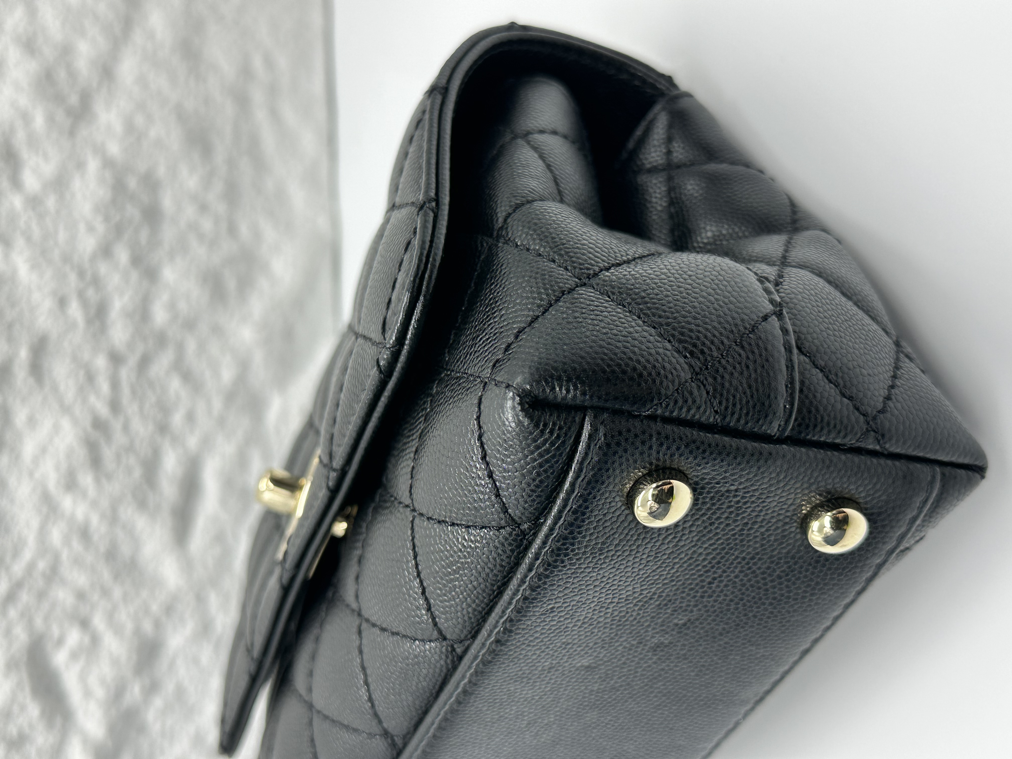 直播貨品 |  [1個-$100 2個-$300］EE37