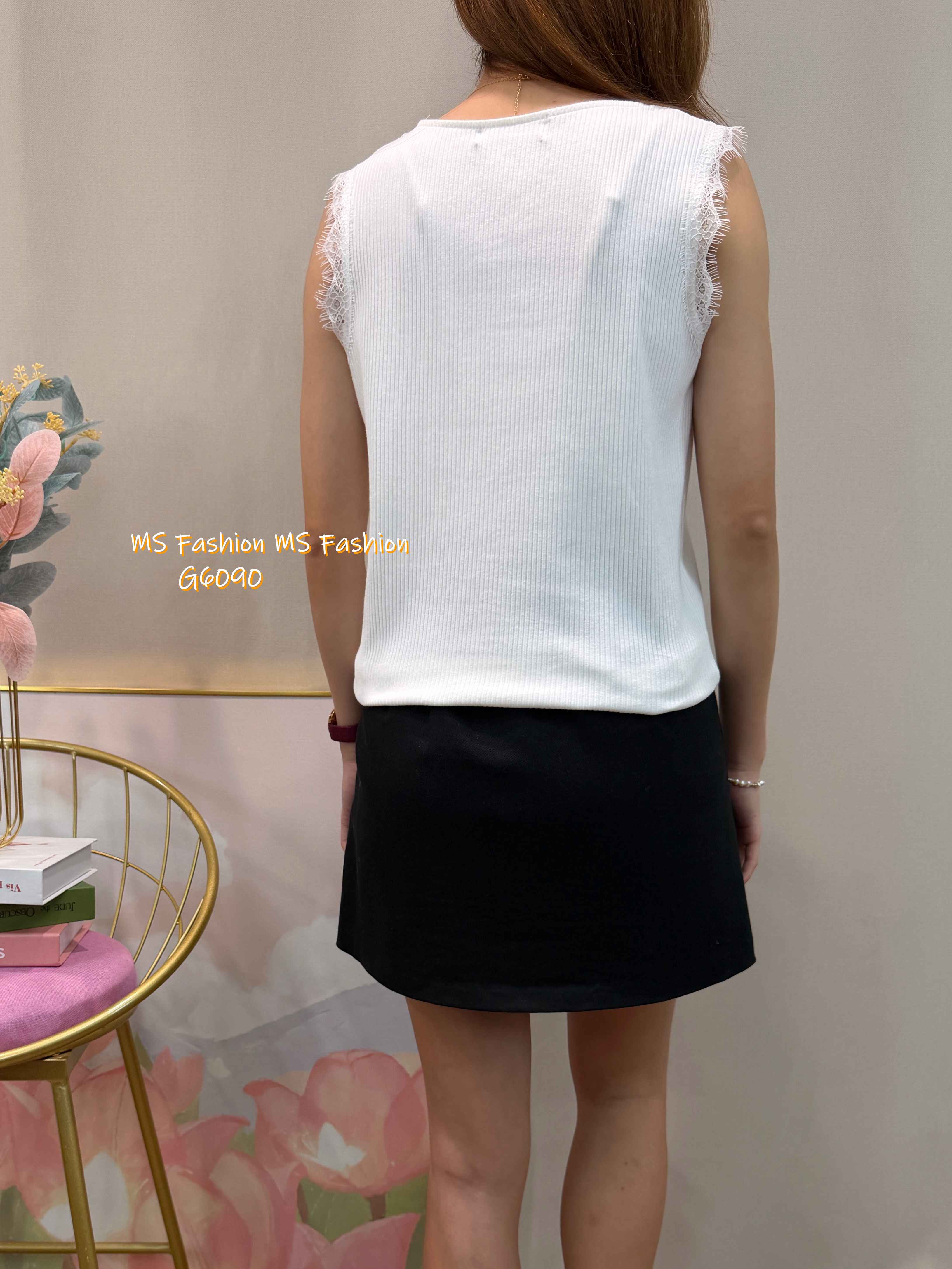 G6090 韓國🇰🇷V領lace背心