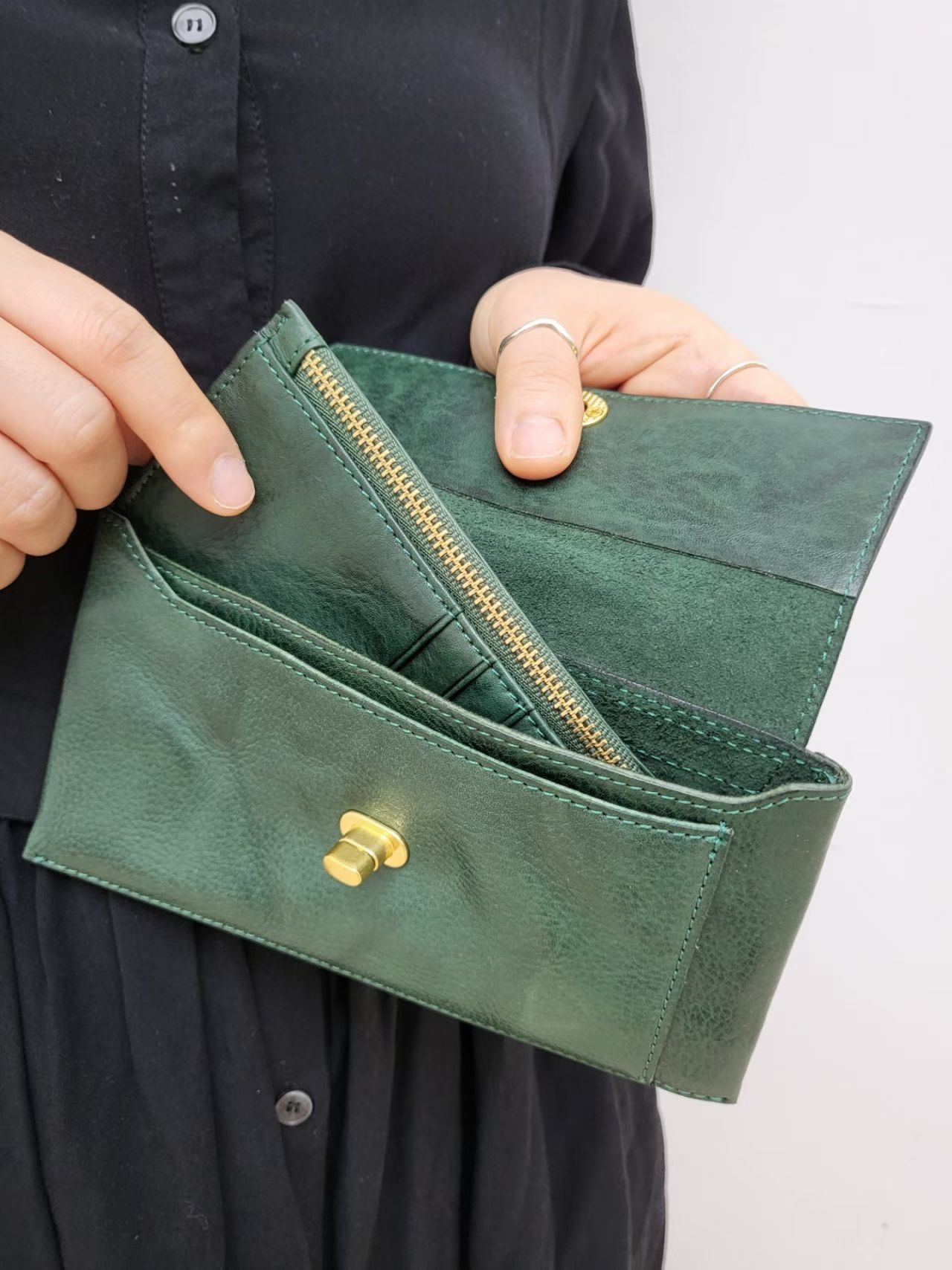 VE OY 手工牛皮長銀包套裝