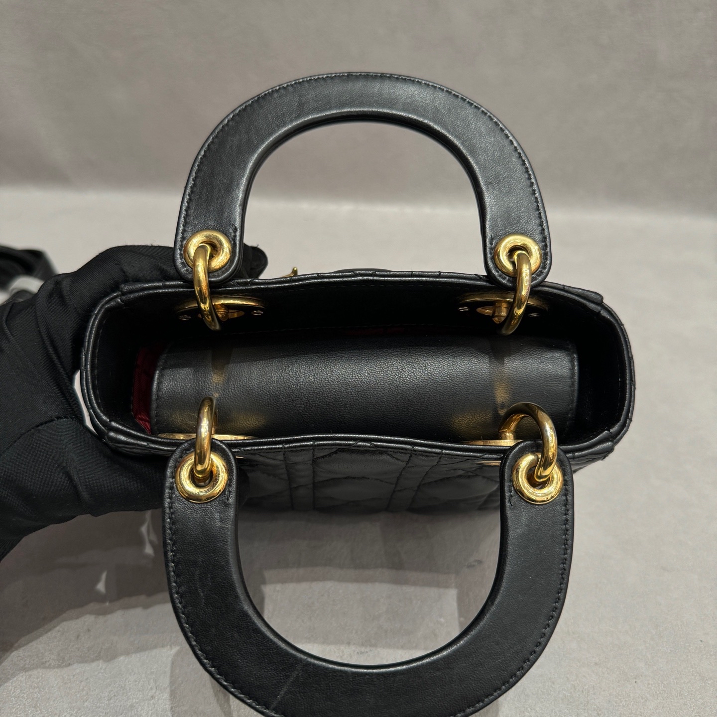 【預訂貨品】Dior Lady Dior三格黑金羊皮戴妃包