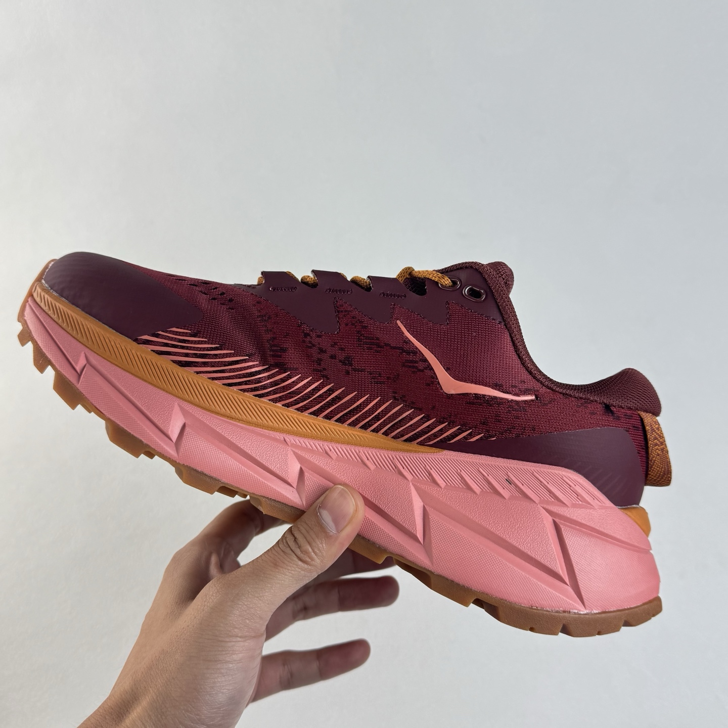 Hoka One One Skyline-Float X