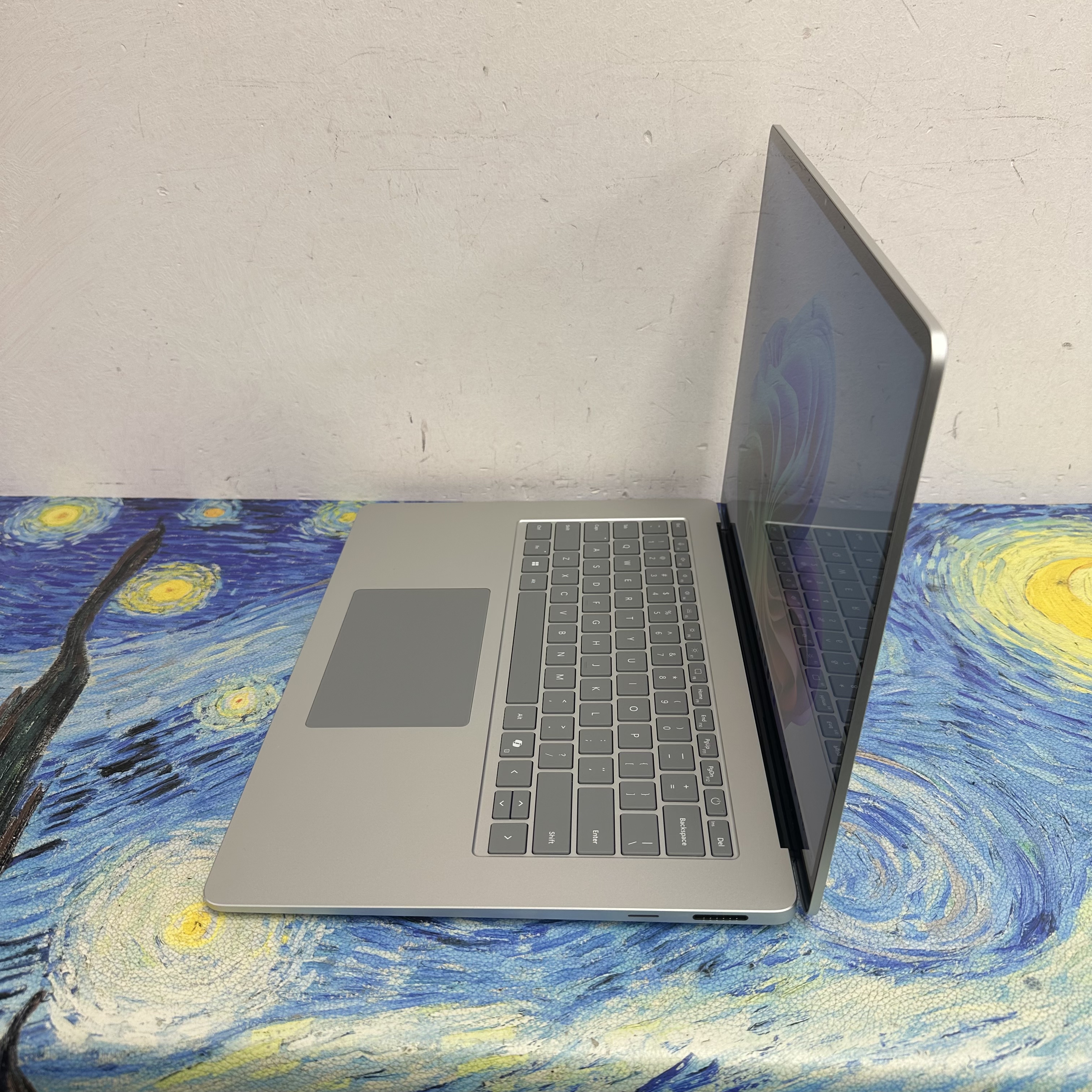 Microsoft Surface Laptop 7 Snapdragon X1E /16GB Ram/512GB/2.8K Touch Mon/15寸/性價比高/ Laptop / Gaming / PC / 文書機 / Netflix / Movie / Disney+ / Ai / Snapdragon XElite