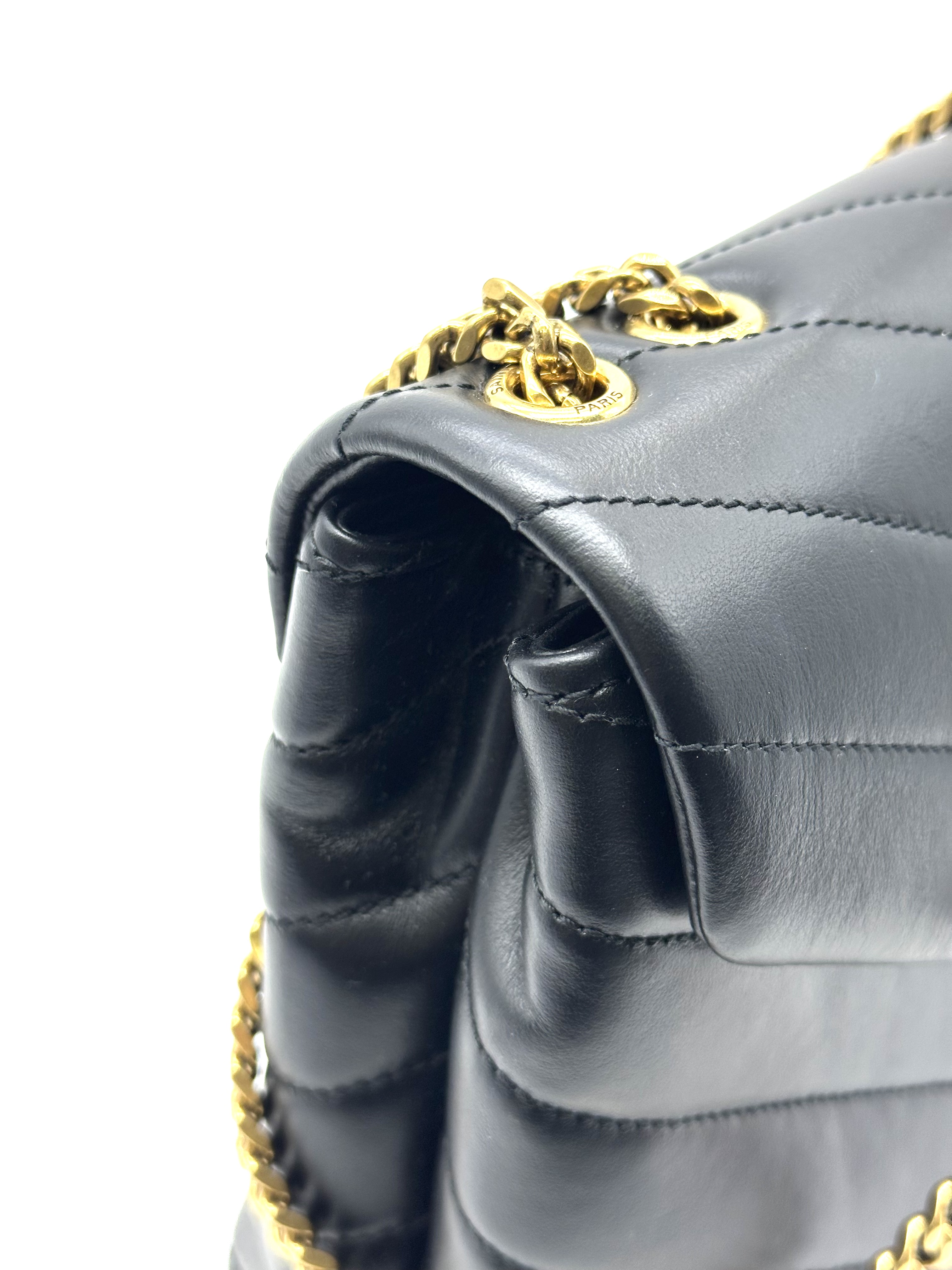 Pre-Owned YSL Loulou shoulder bag / Product Code: 26040902