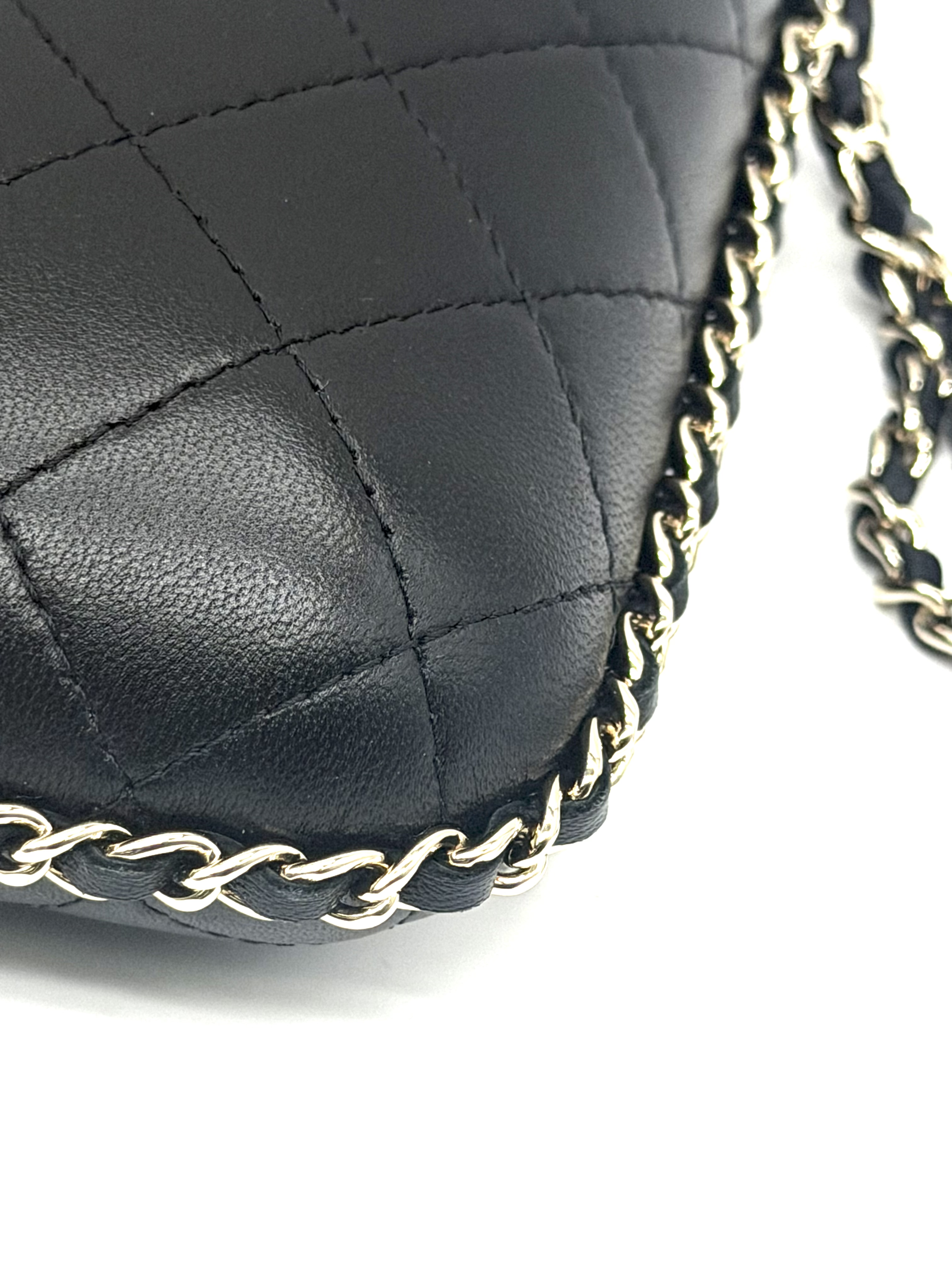 Pre-Owned CHANEL Chain Around Phone Holder / Product Code: 26042202