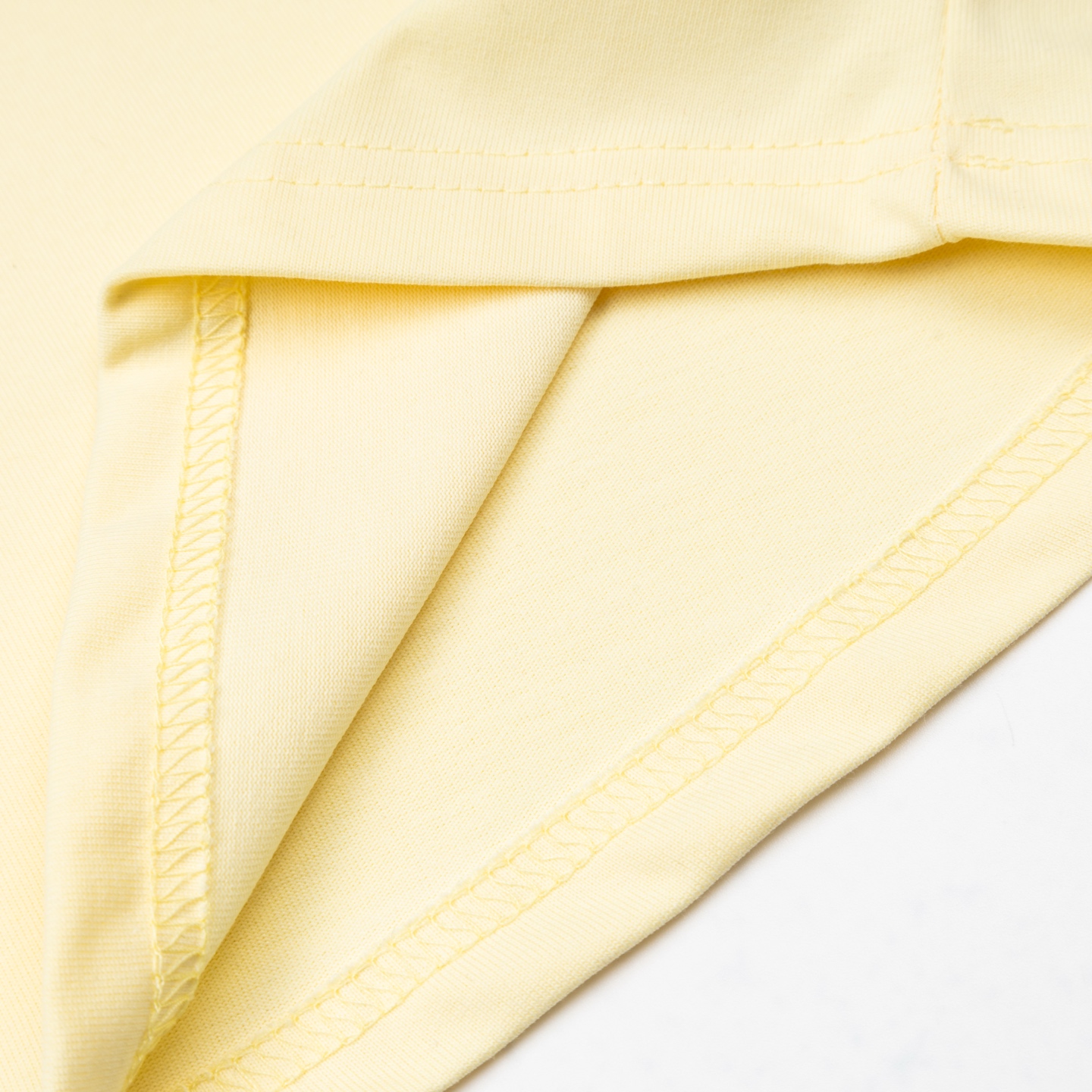 Mardi Mercredi Brush Logo Tee