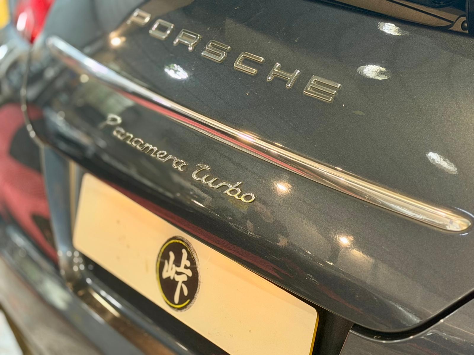 Porsche Panamera Turbo 2009