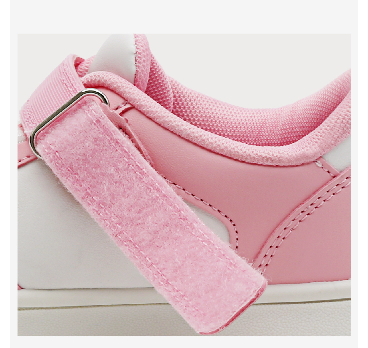 🇰🇷預訂 韓國直送🇰🇷Sanrio Hello Kitty人物印花魔術貼拼色波鞋