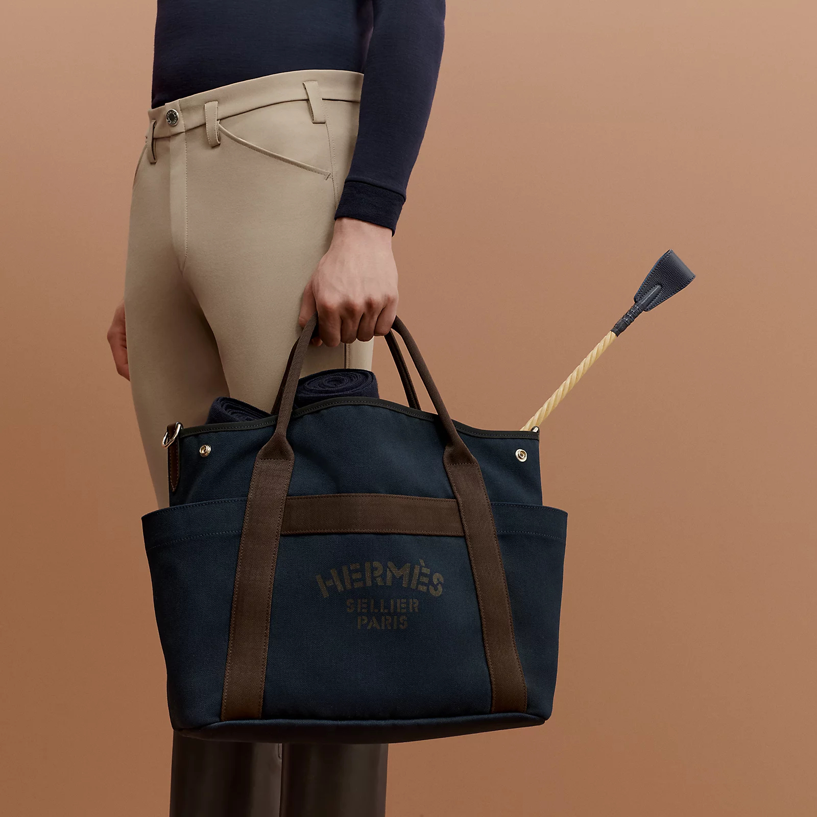 HERMES Grooming tote bag Stamp C shoulder bag Navy 100%Authentic,98%new✅strap✅dust bag  