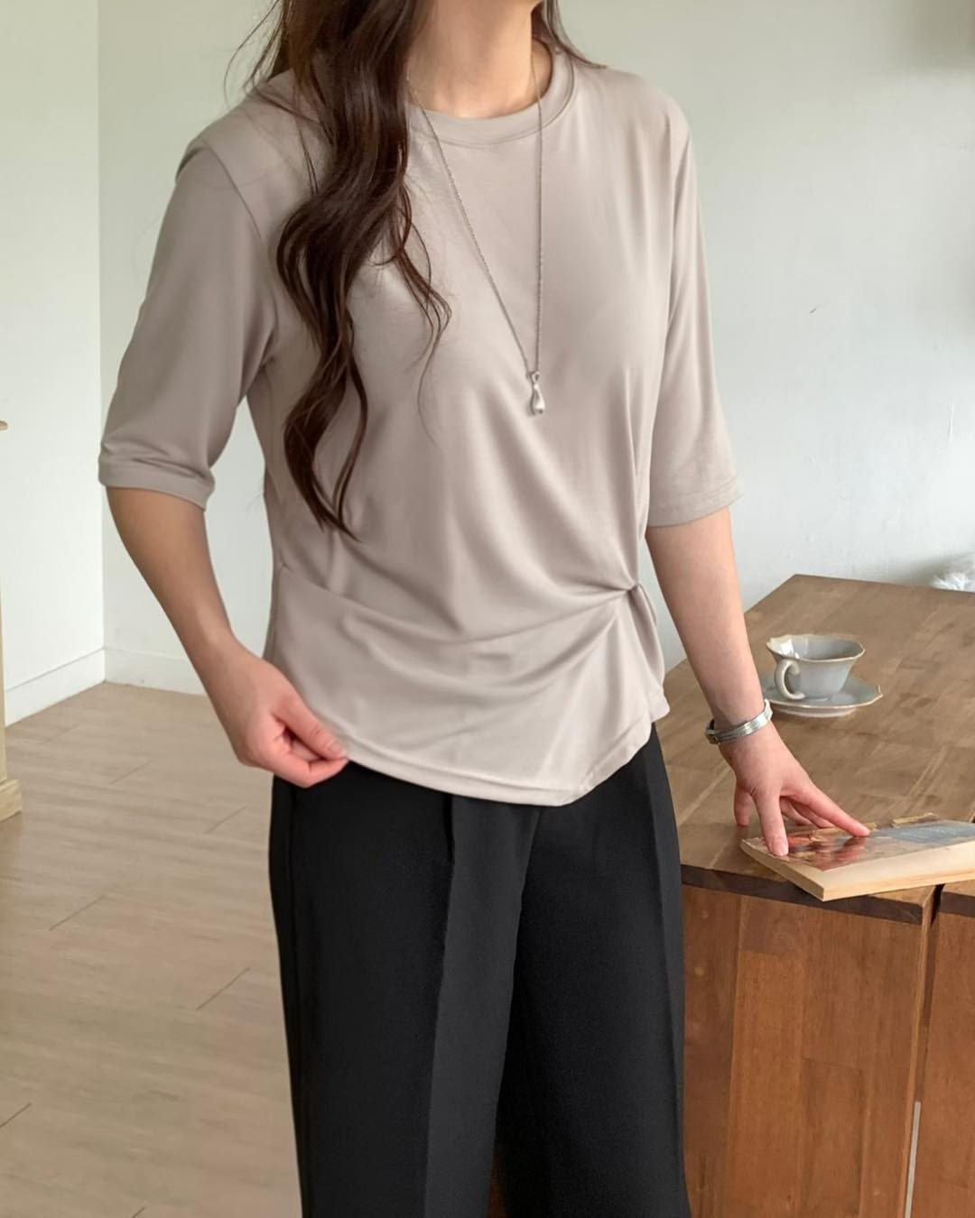 皺褶短袖 Tee