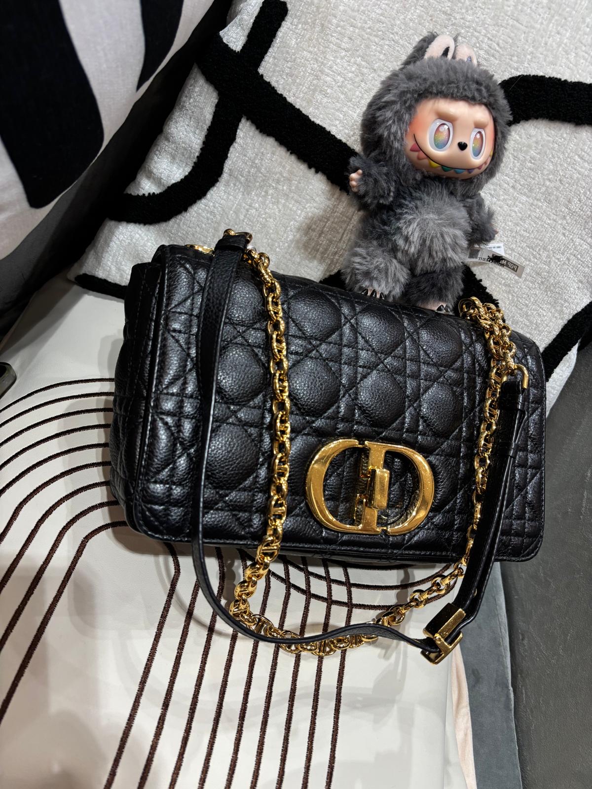 Dior Caro Medium Calfskin 黑金 100%Authentic, 95%New ✅Dust bag 