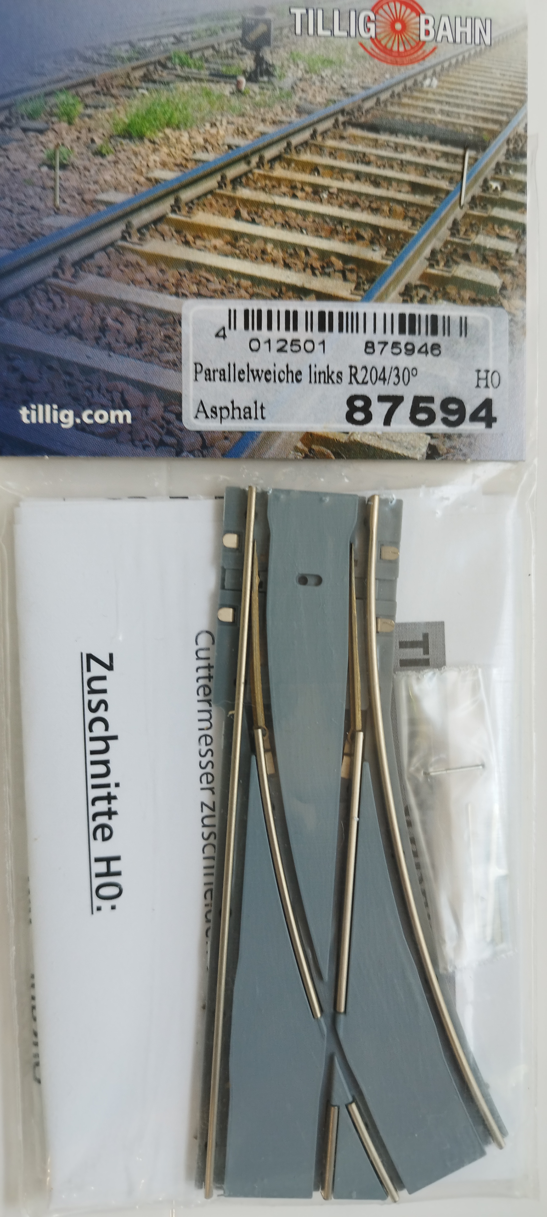 Tillig LUNA HO 單軌分差向左R204/30°波口 1:87 Single-track branches bitumen/concrete 馬路路軌•城市輕軌•電車路軌