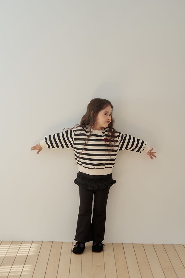 Momoann | Patch Sweatshirt (Black Stripe) with Mom