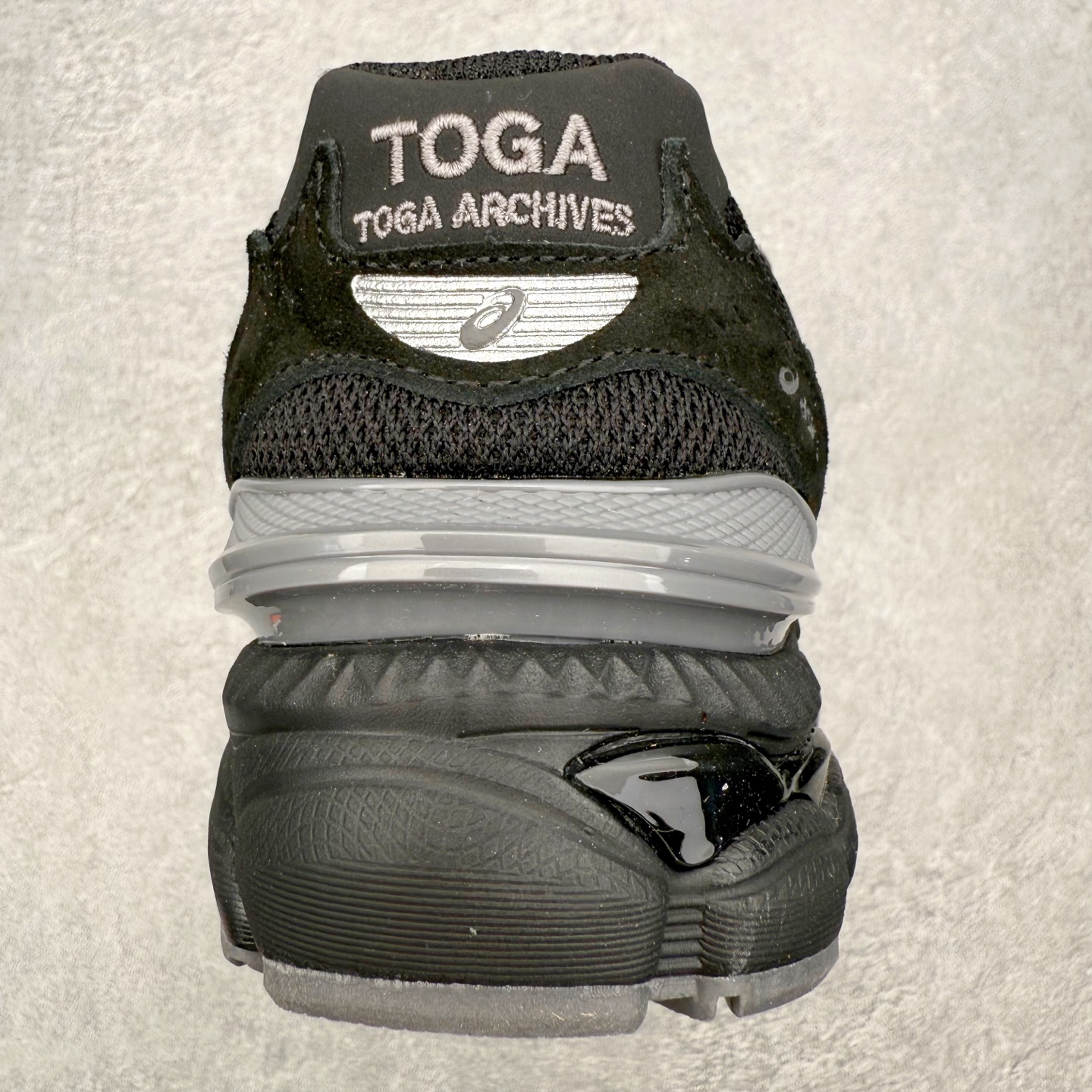 Toga x Asics Gel-Cumulus 16