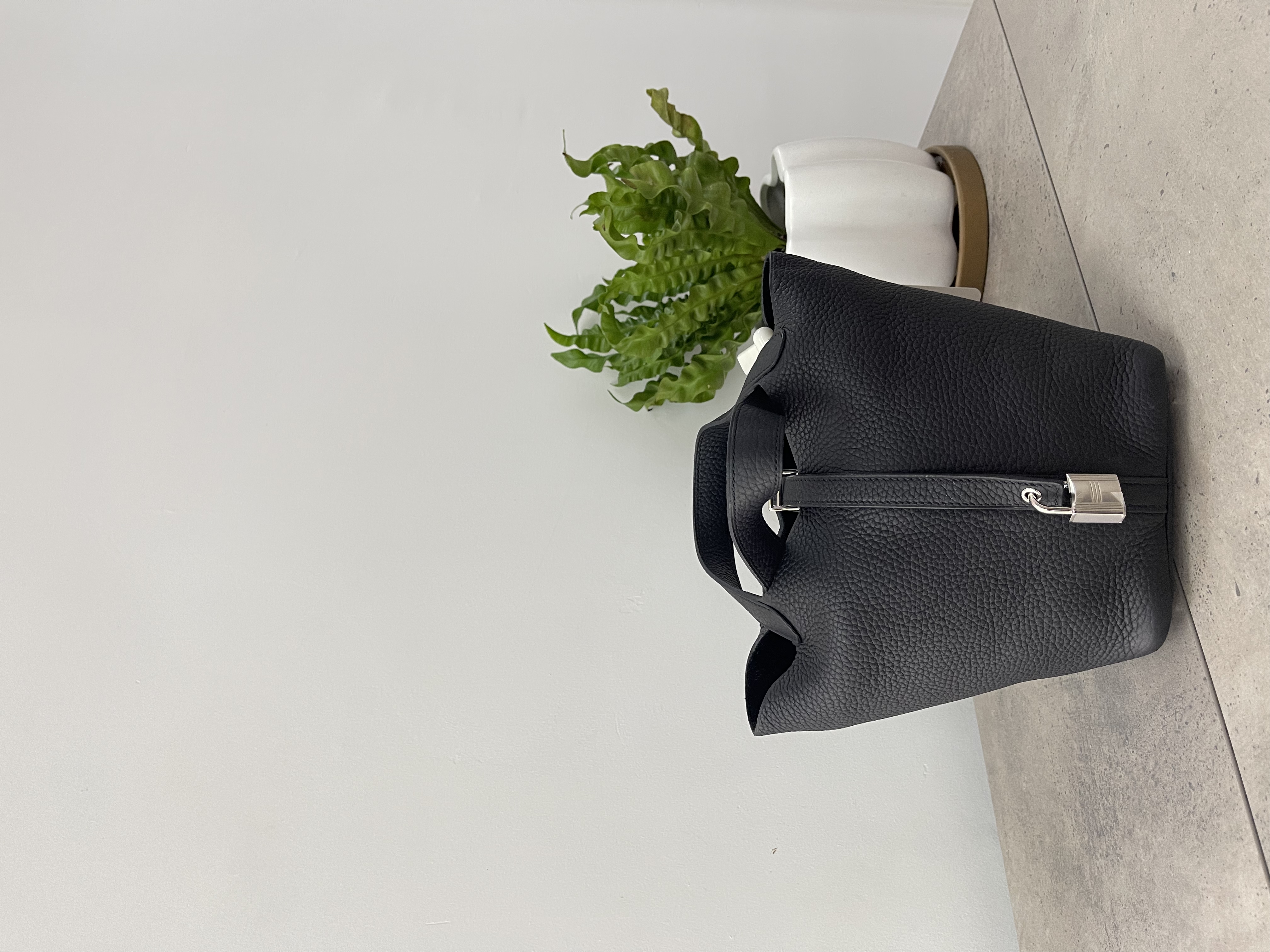 Pre-owned Hermès Picotin Lock 18 Stamp Y/ Product Code: 26031404